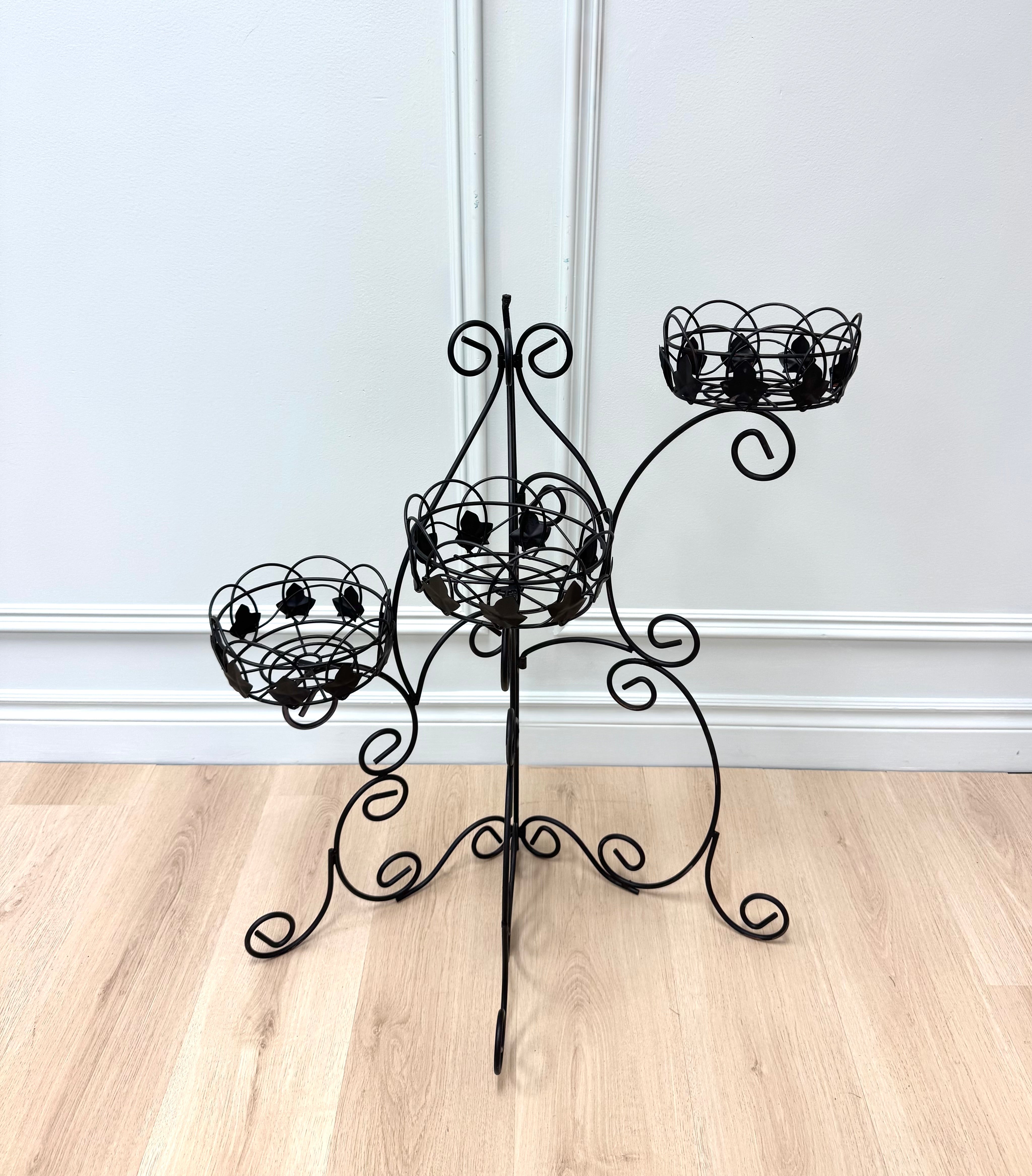 Black Metal Three-tier Foldable Plant Stand