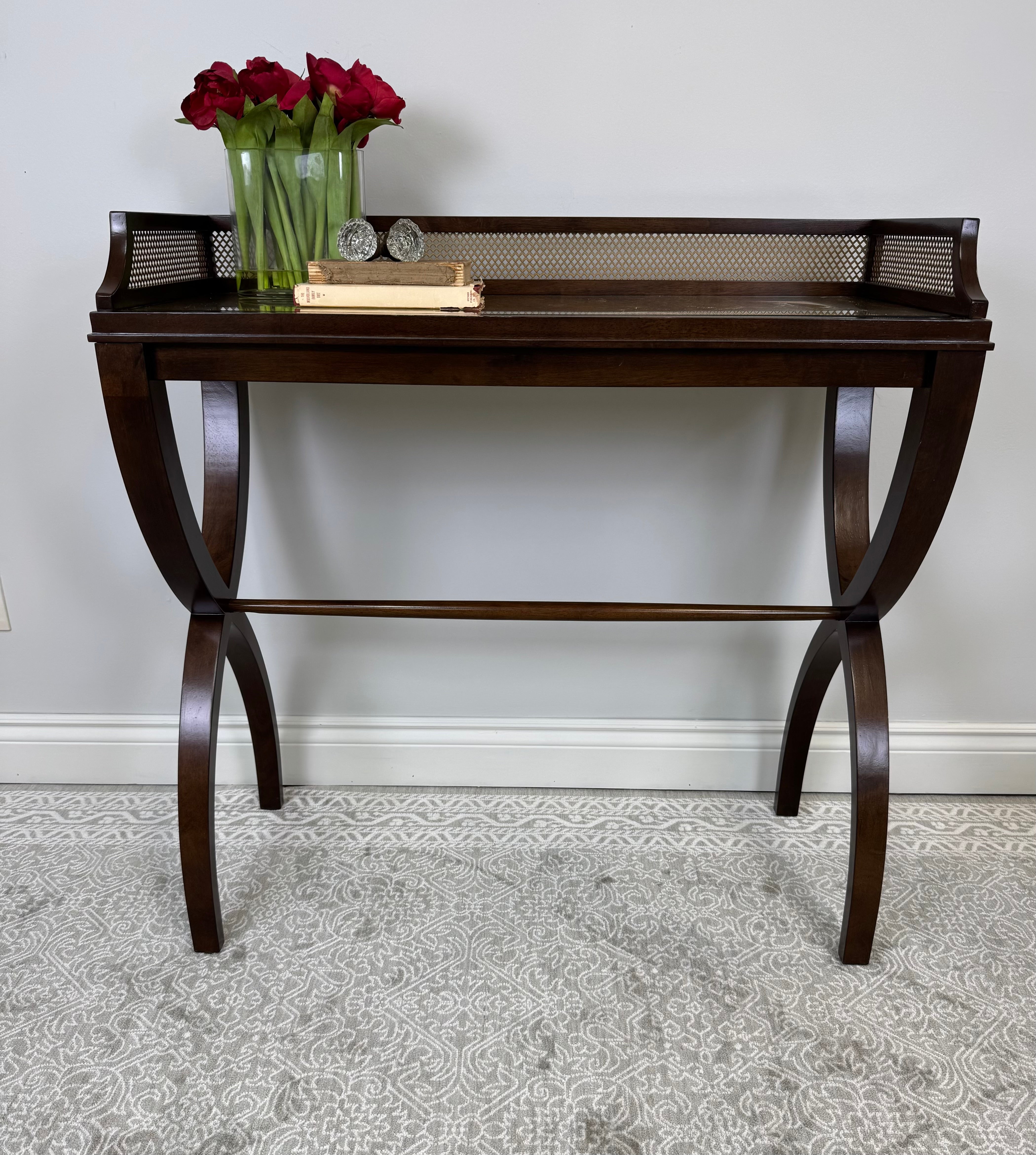 HOOKER 'Skyline' Consulate Table