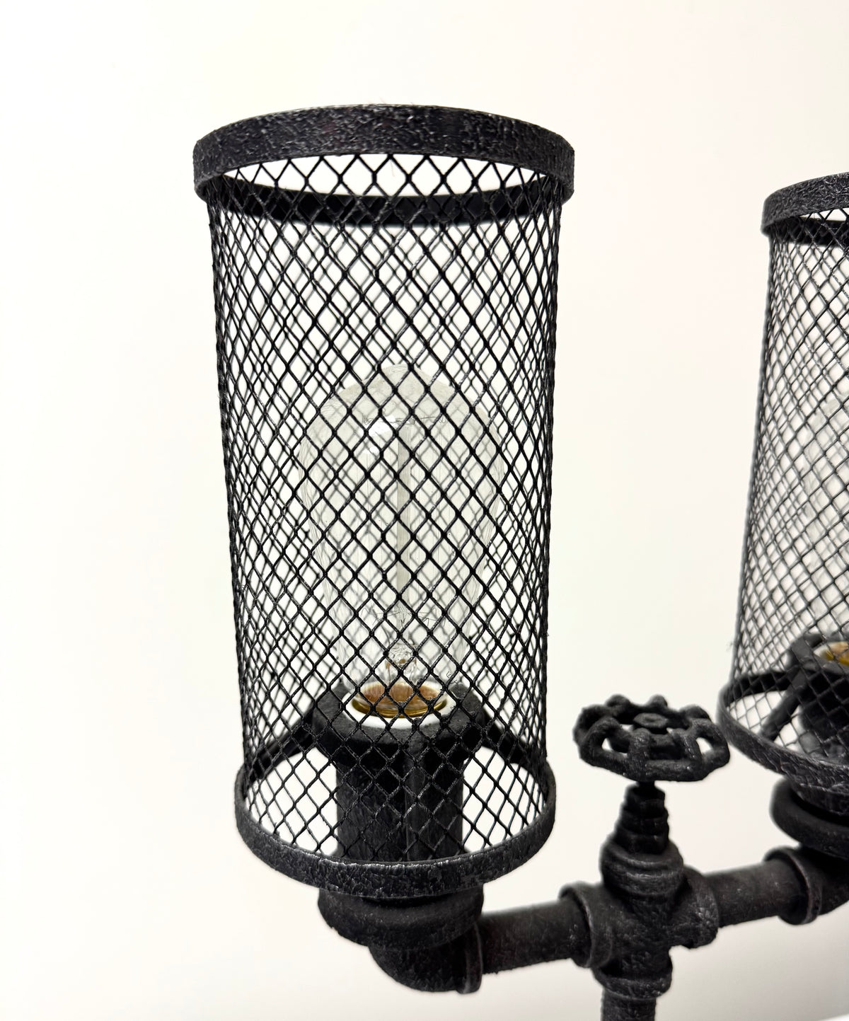 Industrial Metal Mesh Lamp