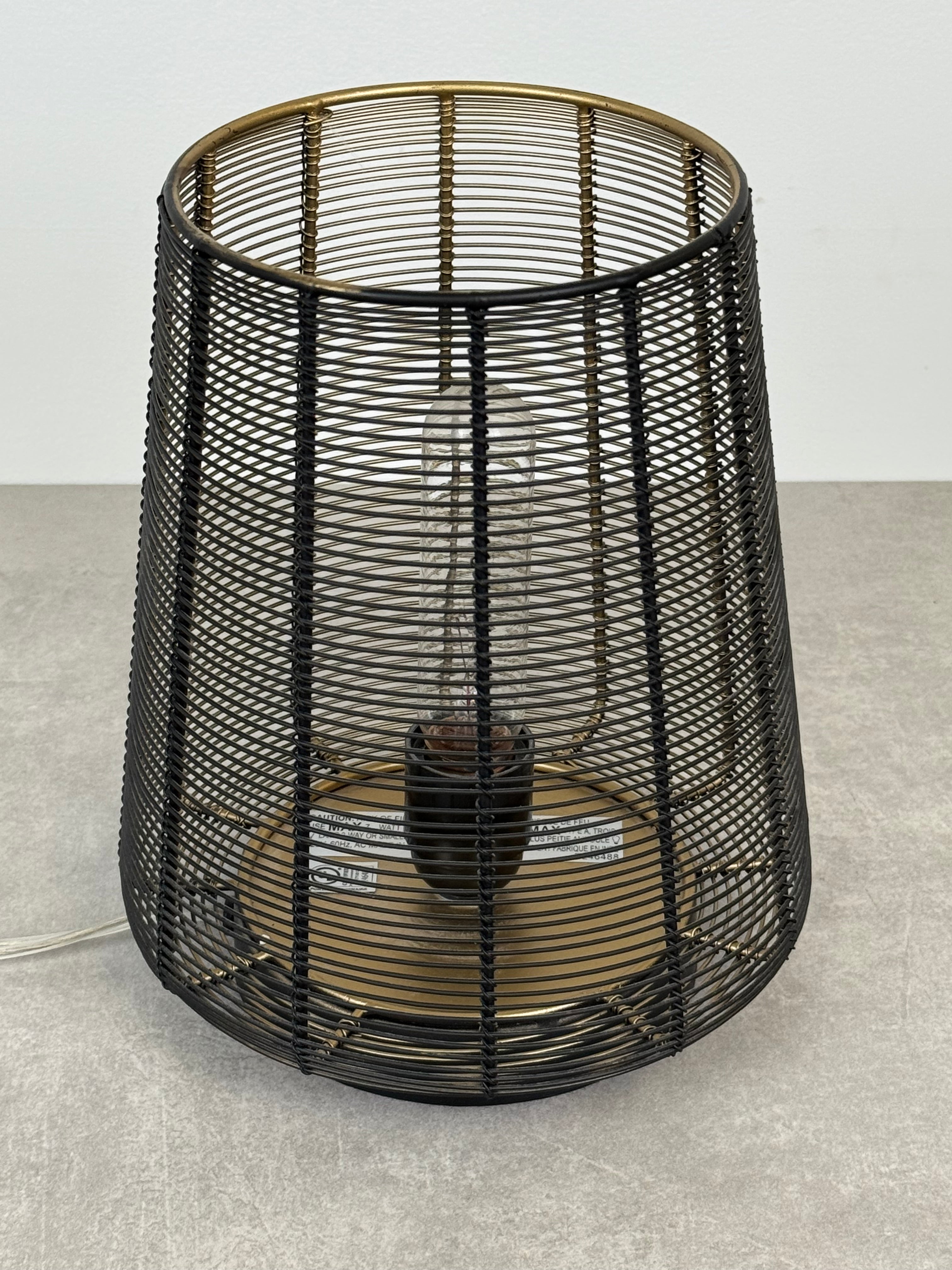 Industrial Black Wire Lamp