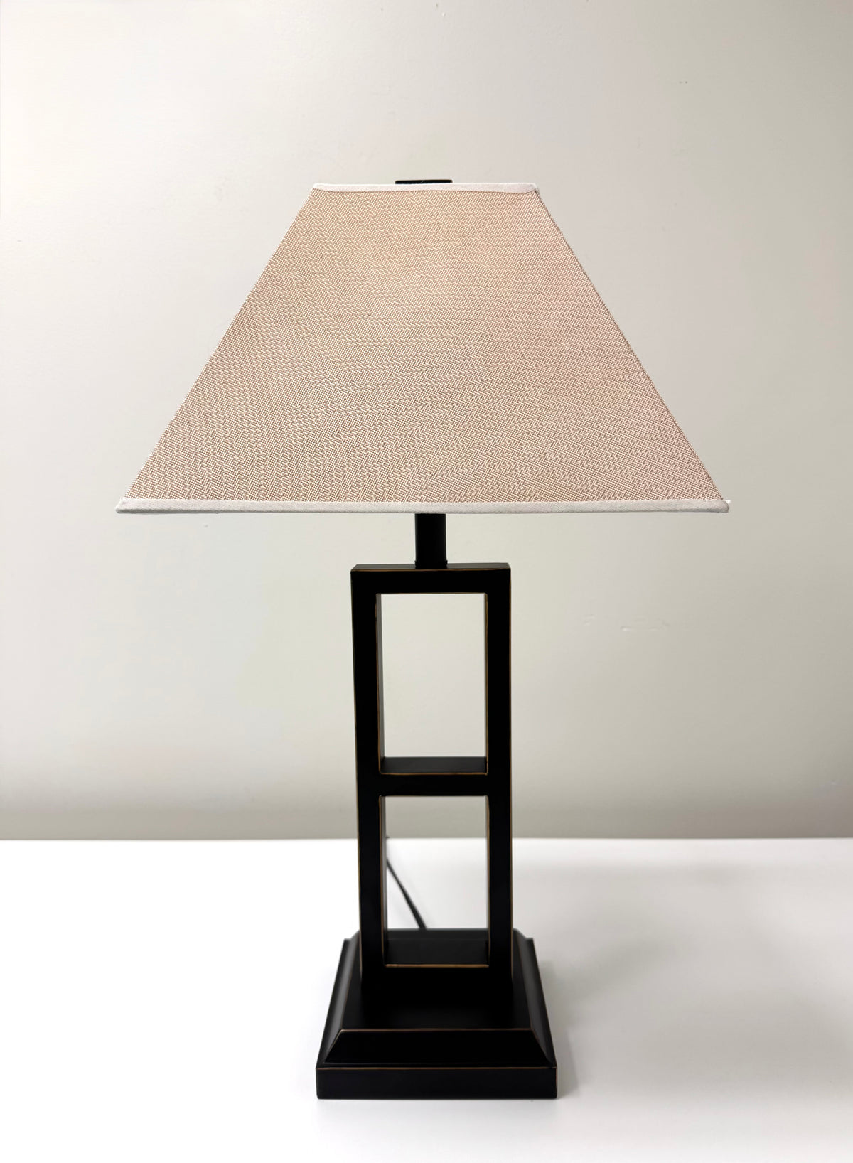 Matte Black Linear Lamp