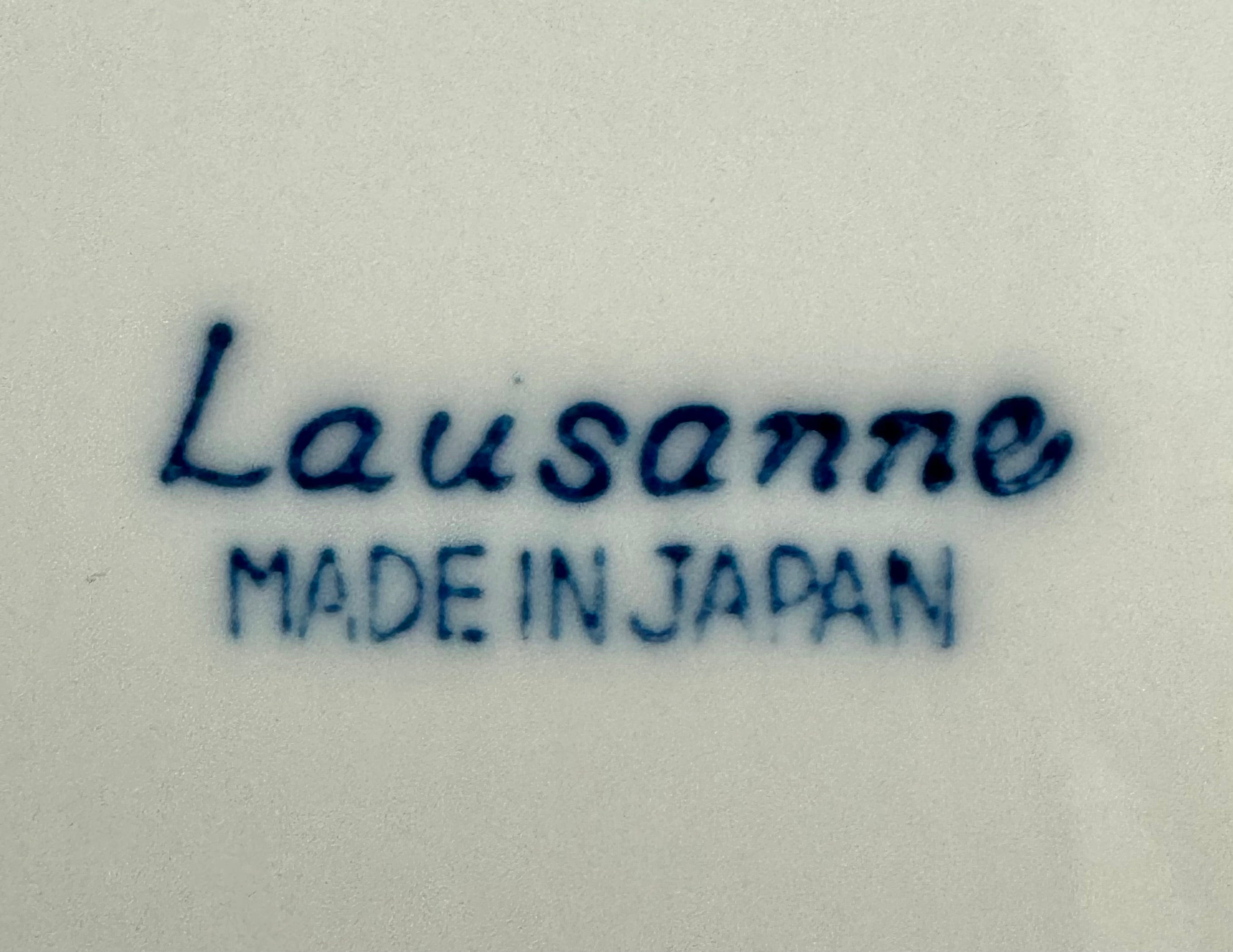 Blue & White Pheasant 11" Dish