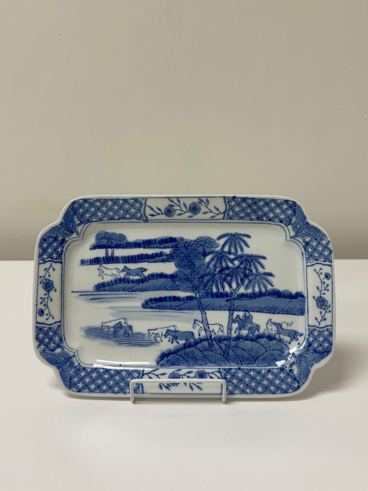 Vintage Chinese Small Platter