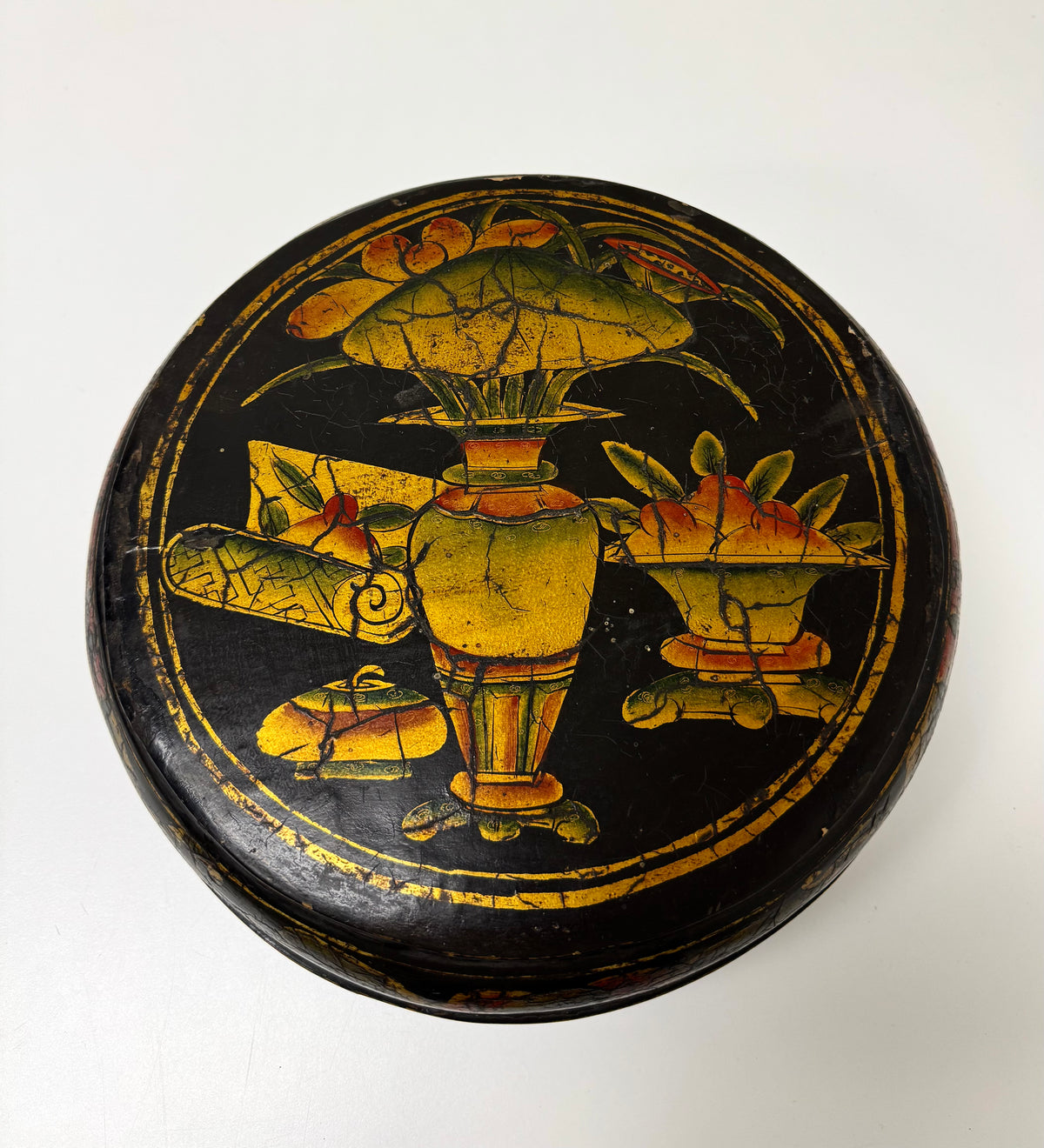 Vintage Chinese Export Lacquerware Box