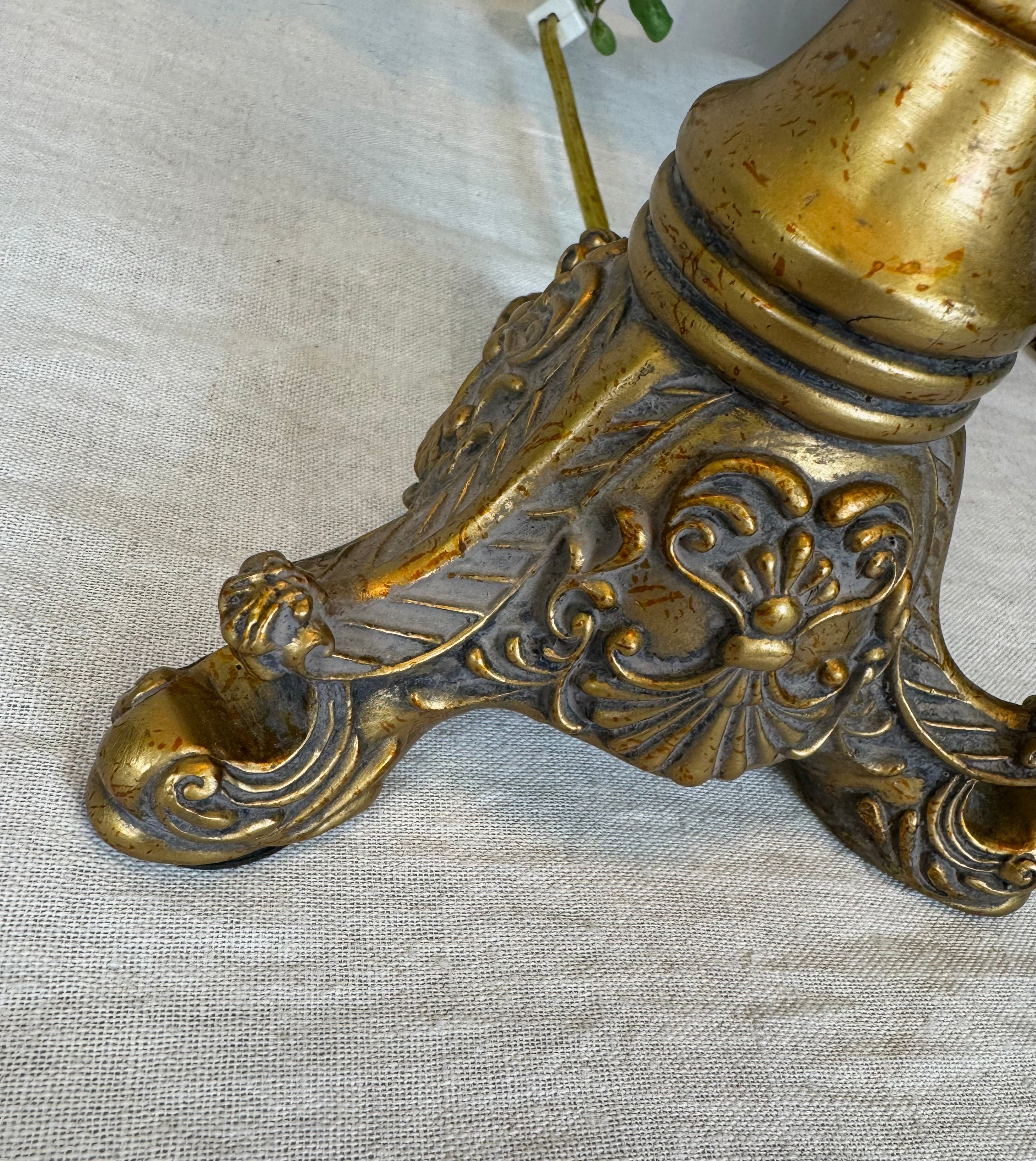 Antiqued Gold Scroll Leaf Buffet Lamp