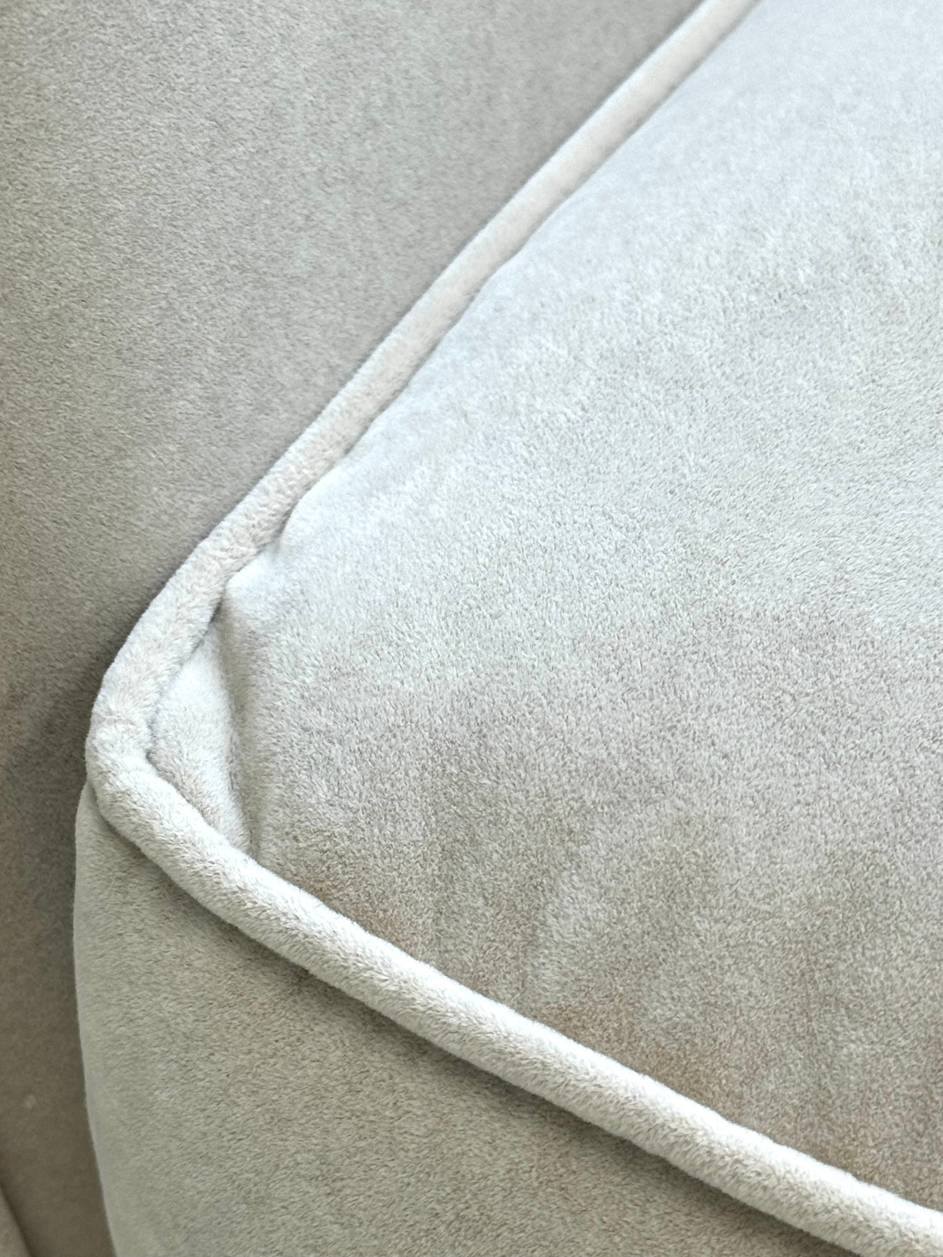 Oyster Velvet 85" Sofa