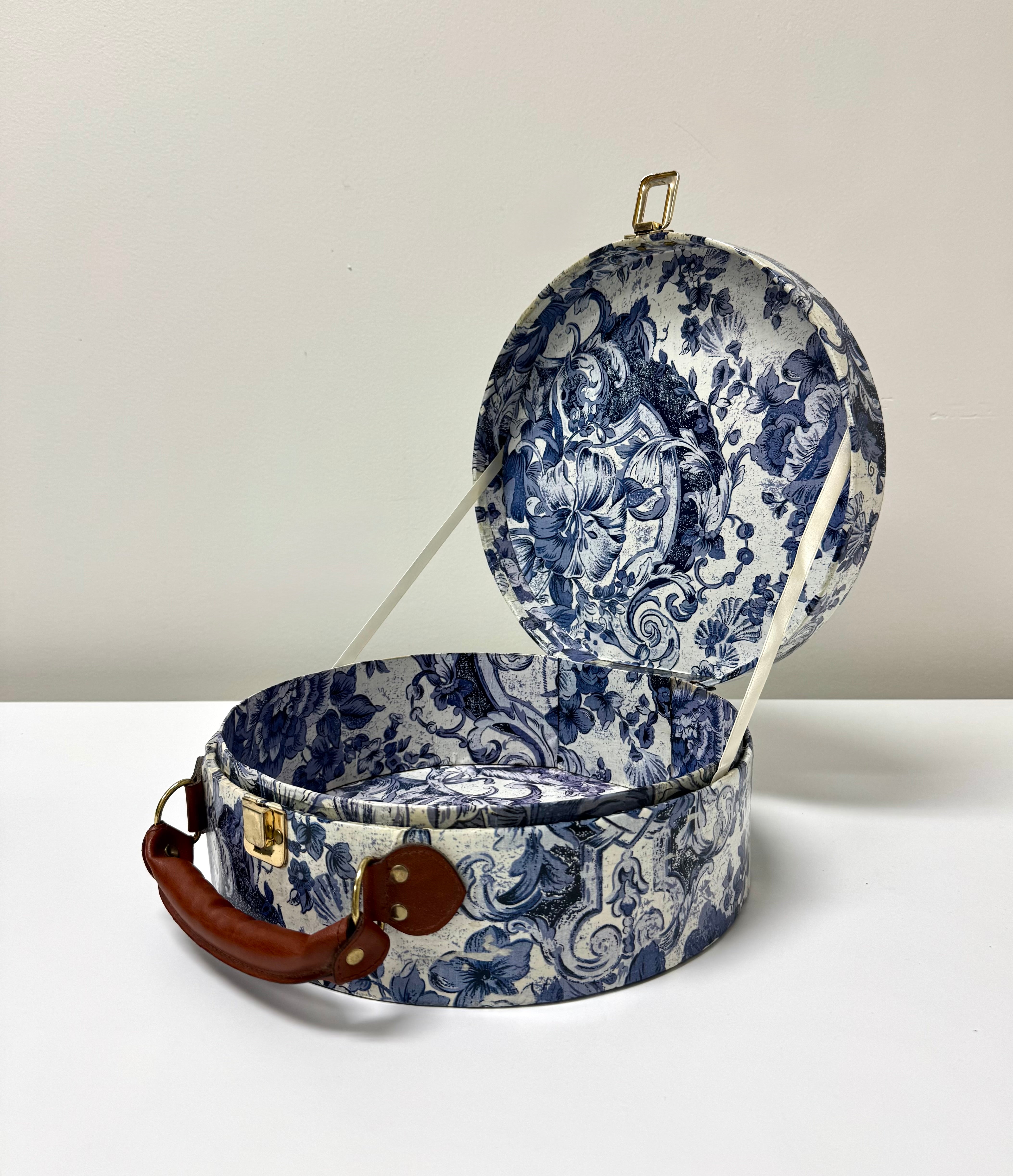 Blue Toile Hat Box