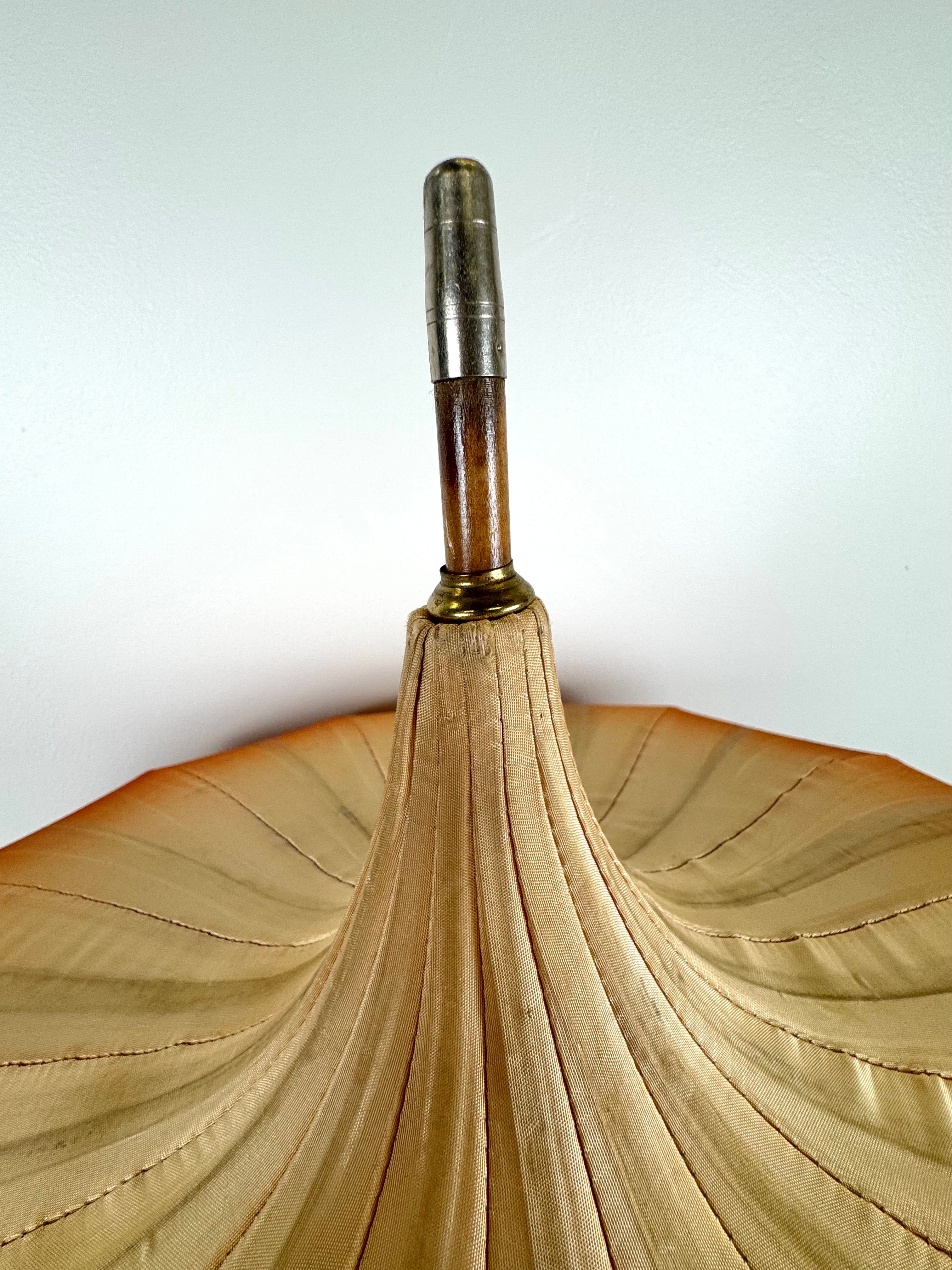 Vintage Ombre Parasol