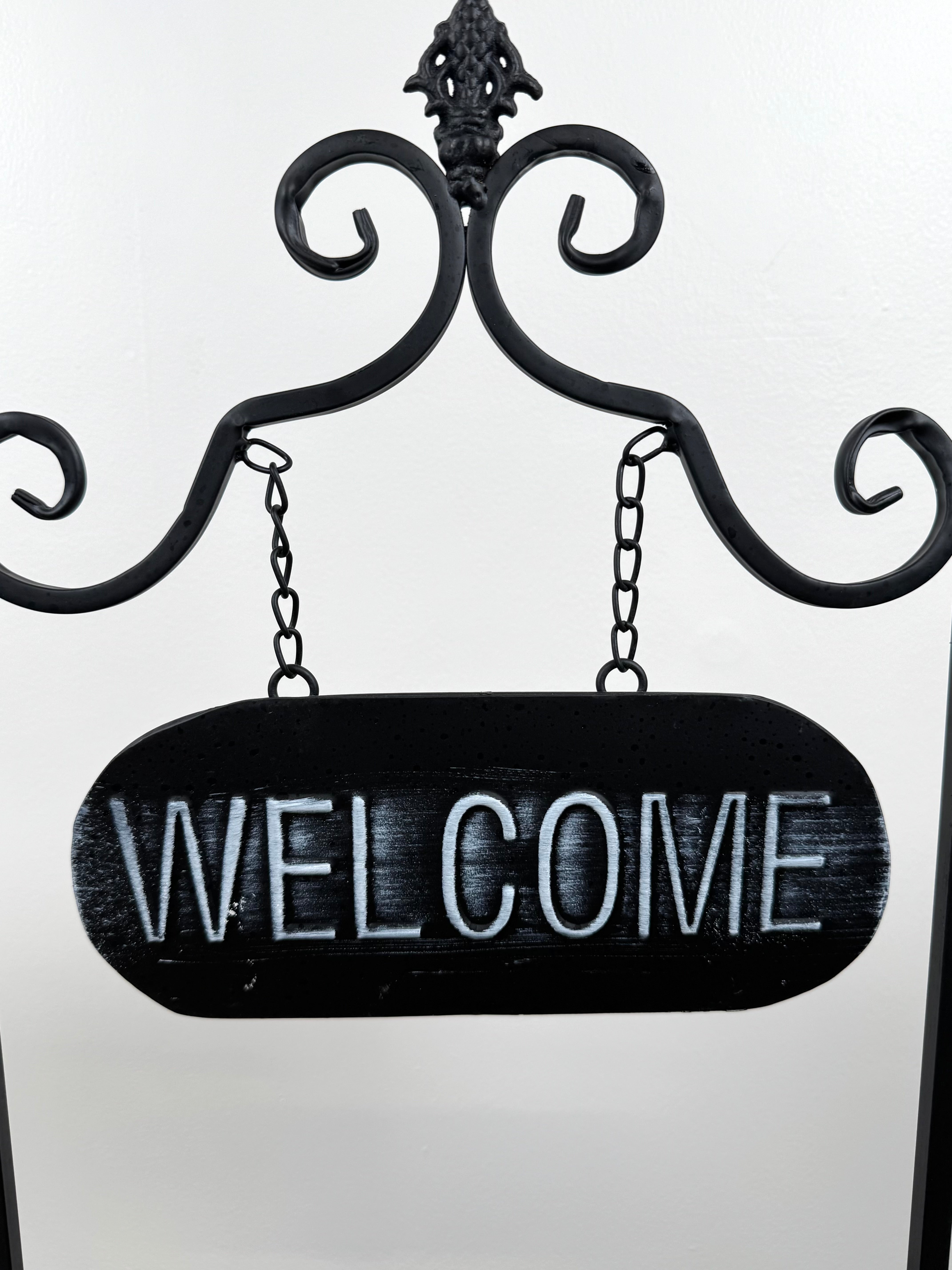 Welcome Stand Planter