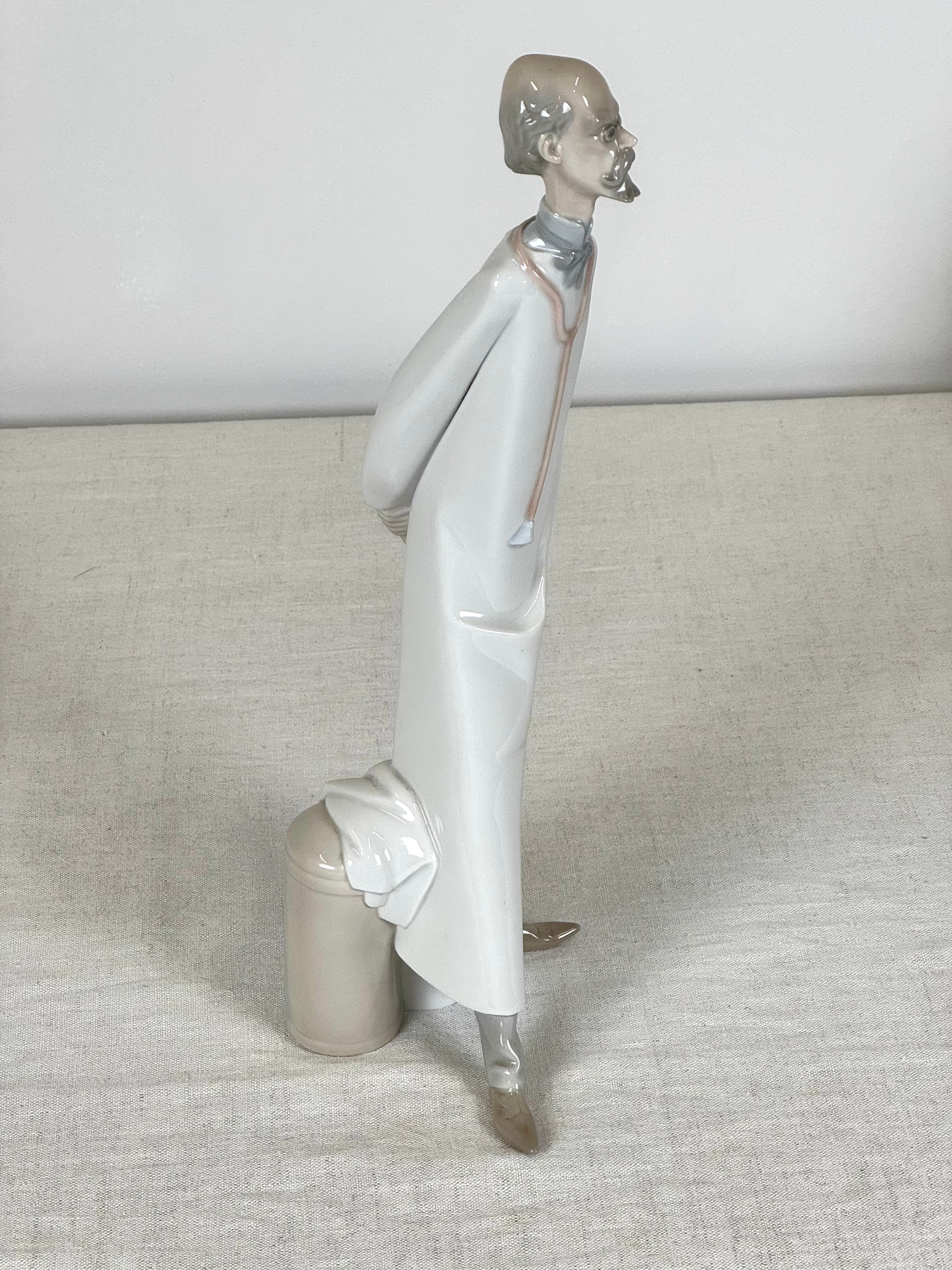 LLADRO 'Medico' Figurine