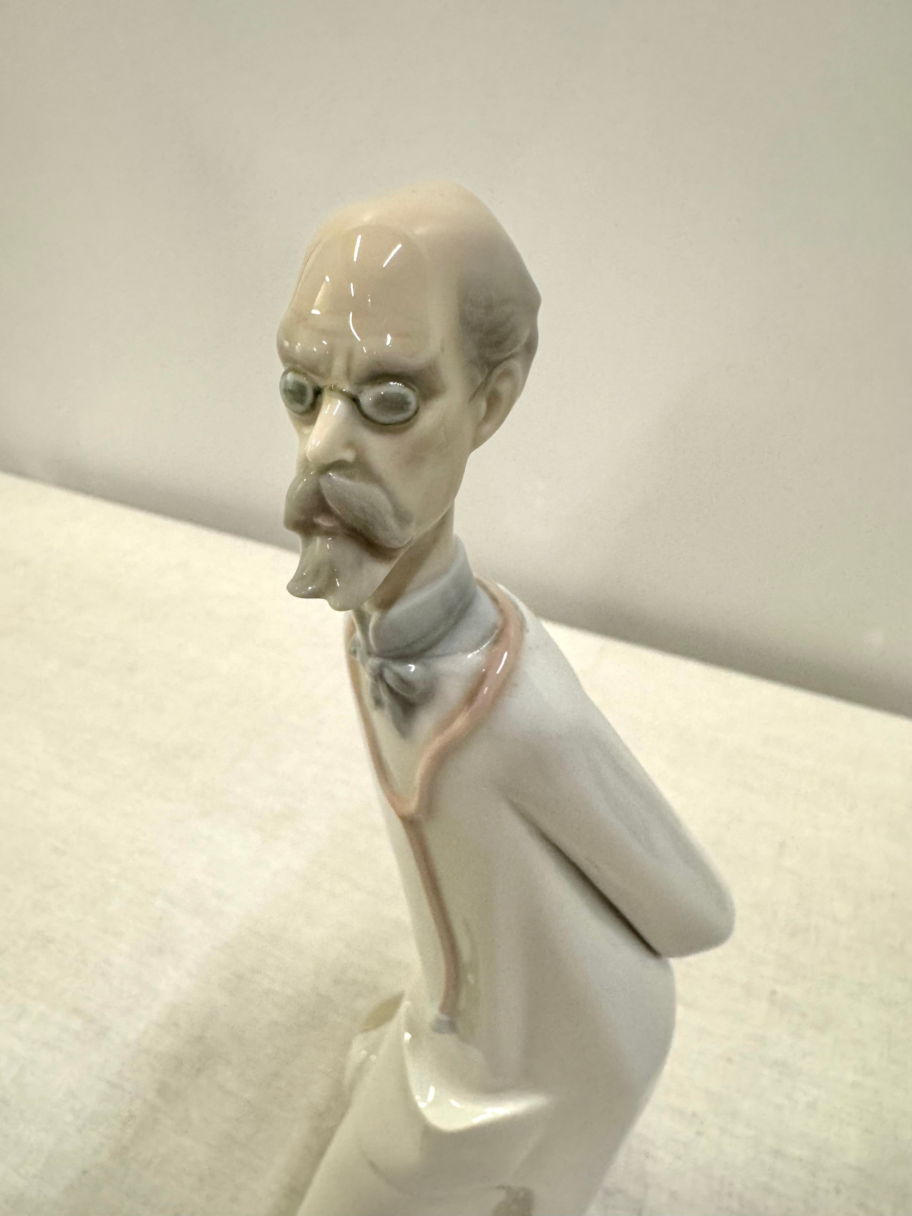 LLADRO 'Medico' Figurine