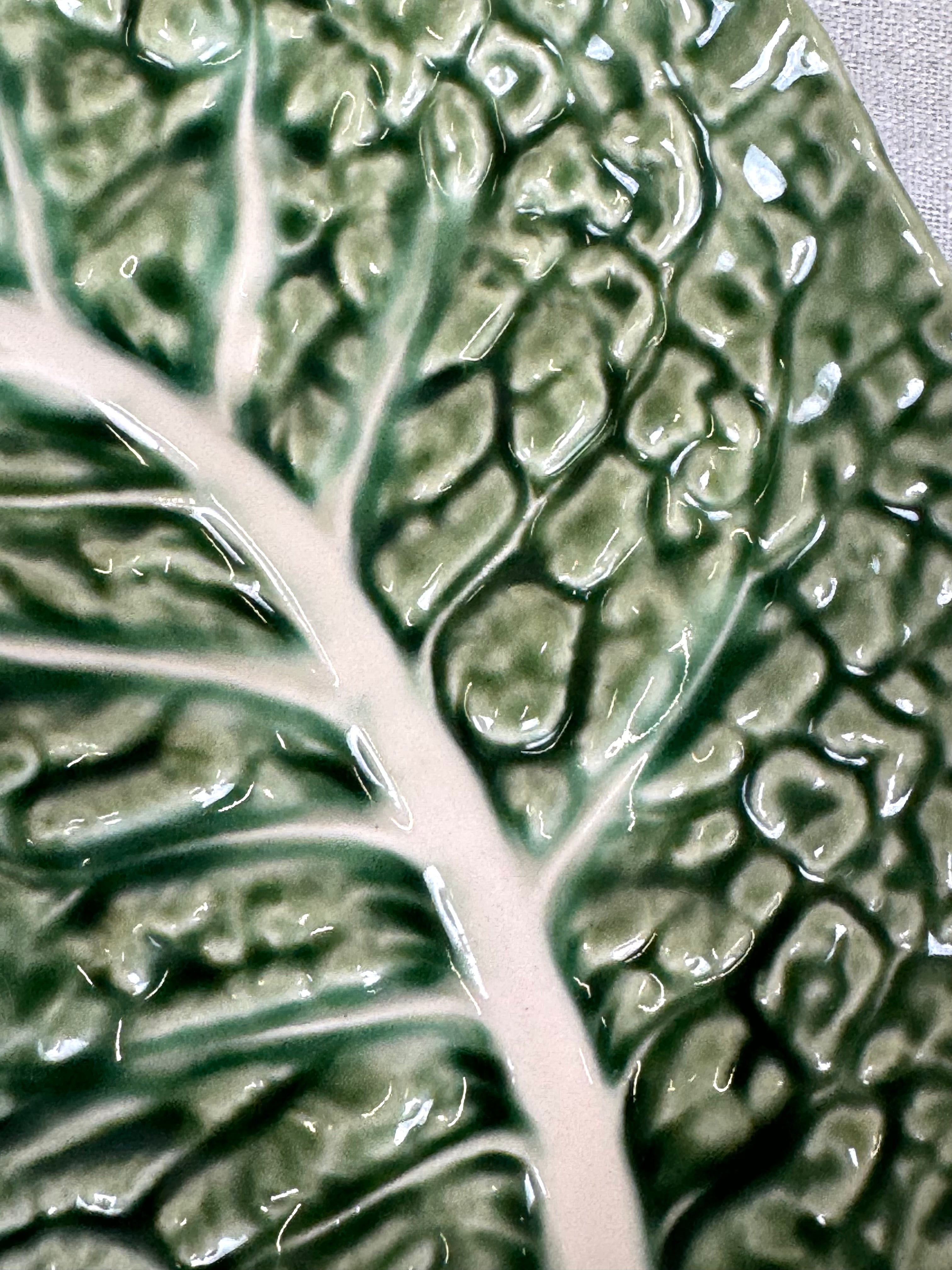 BORDALLO PINHEIRO Green Cabbage Leaf Plate