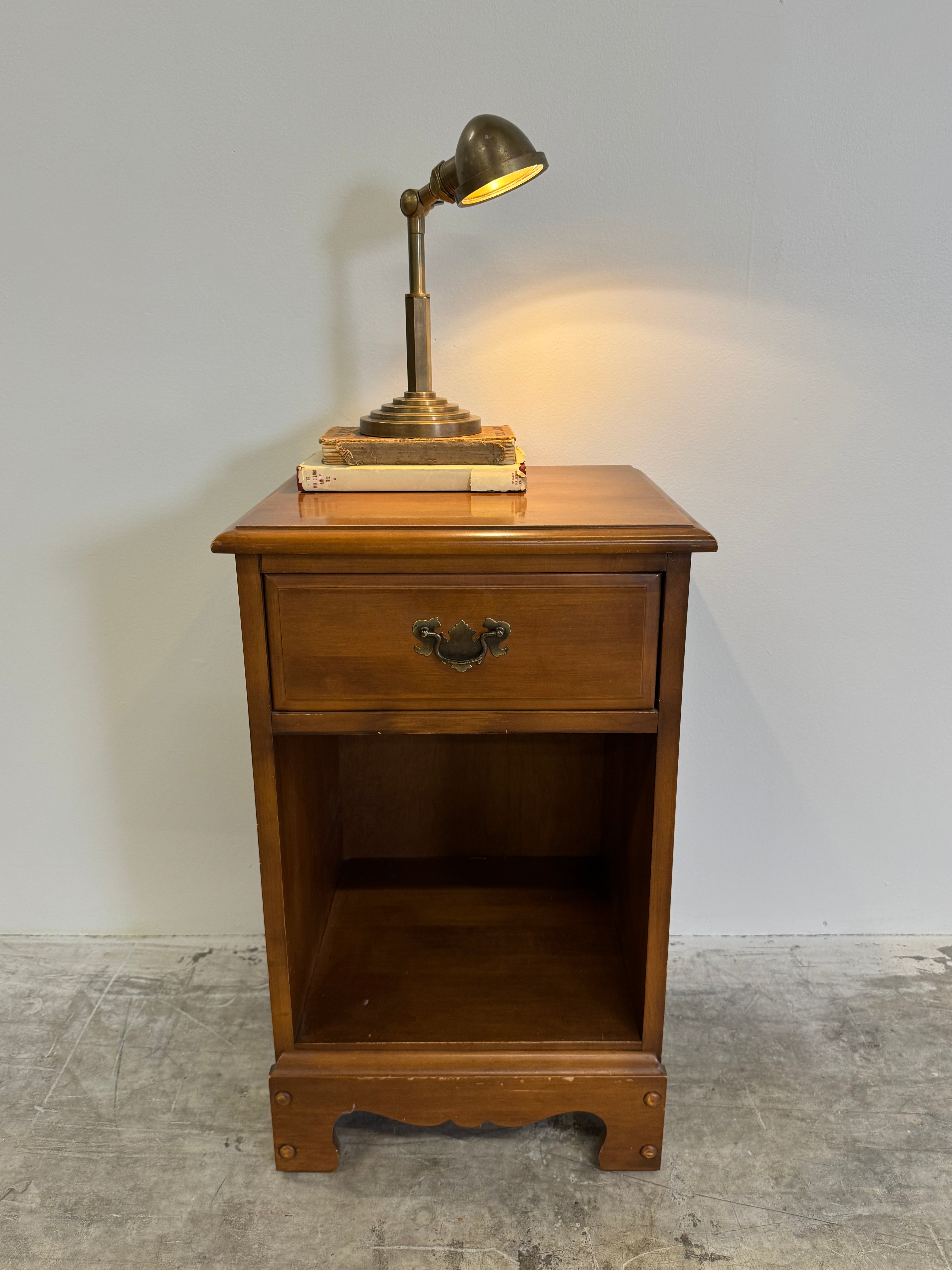 KNECHTEL 'Haddon Hall' Maple Nightstand