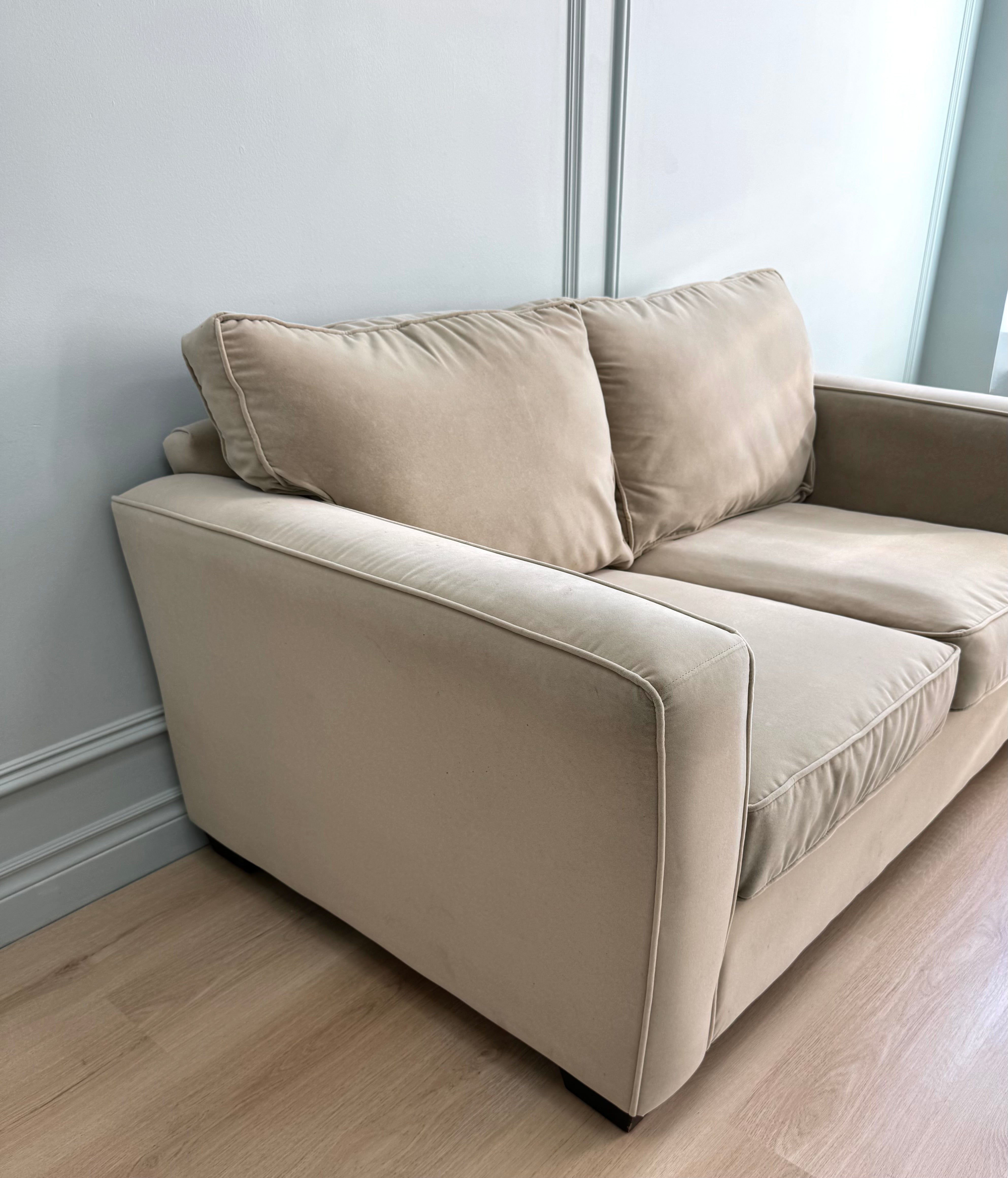 Oyster Velvet 62" Loveseat