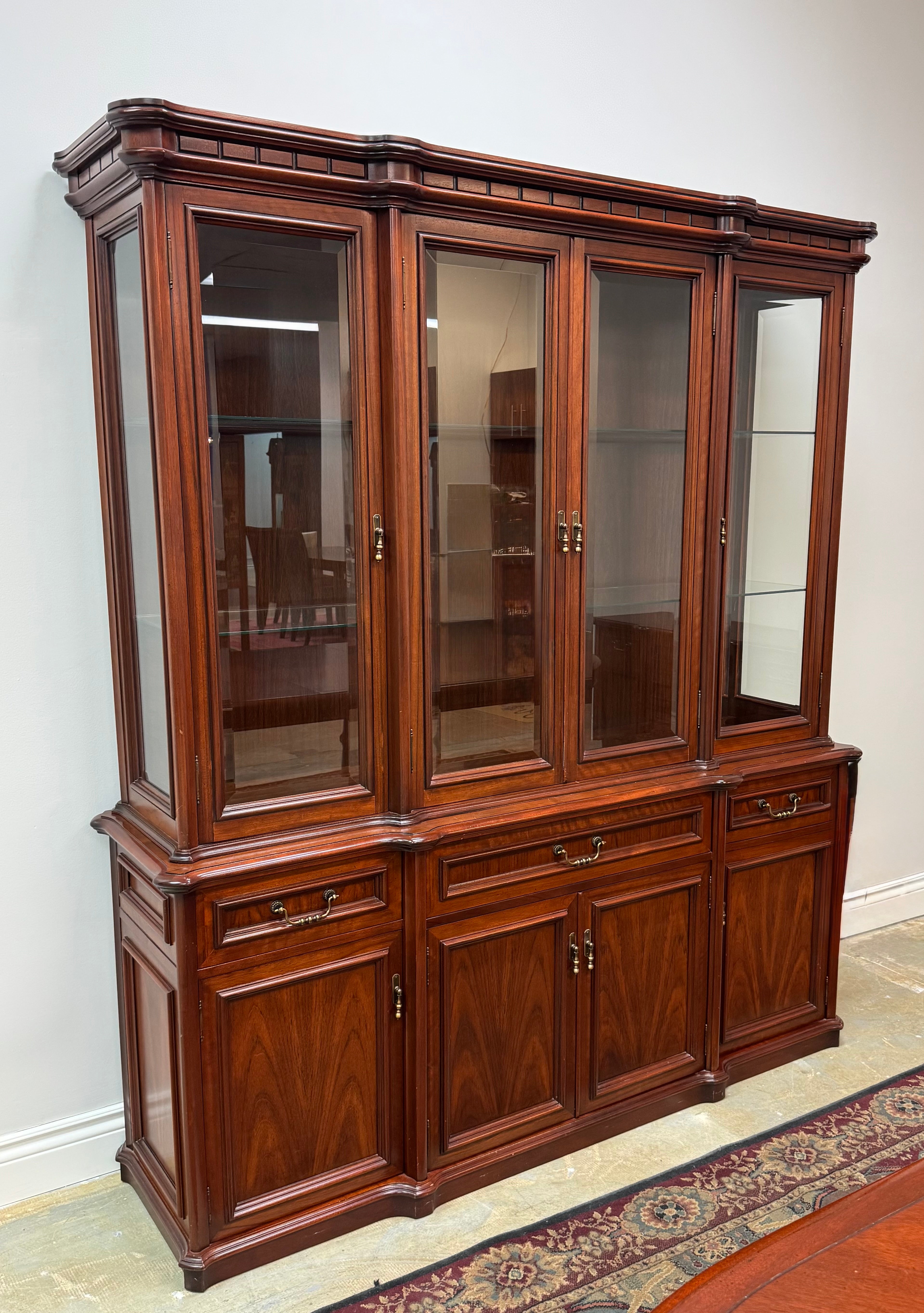 Solid Mahogany Sideboard with Hutch