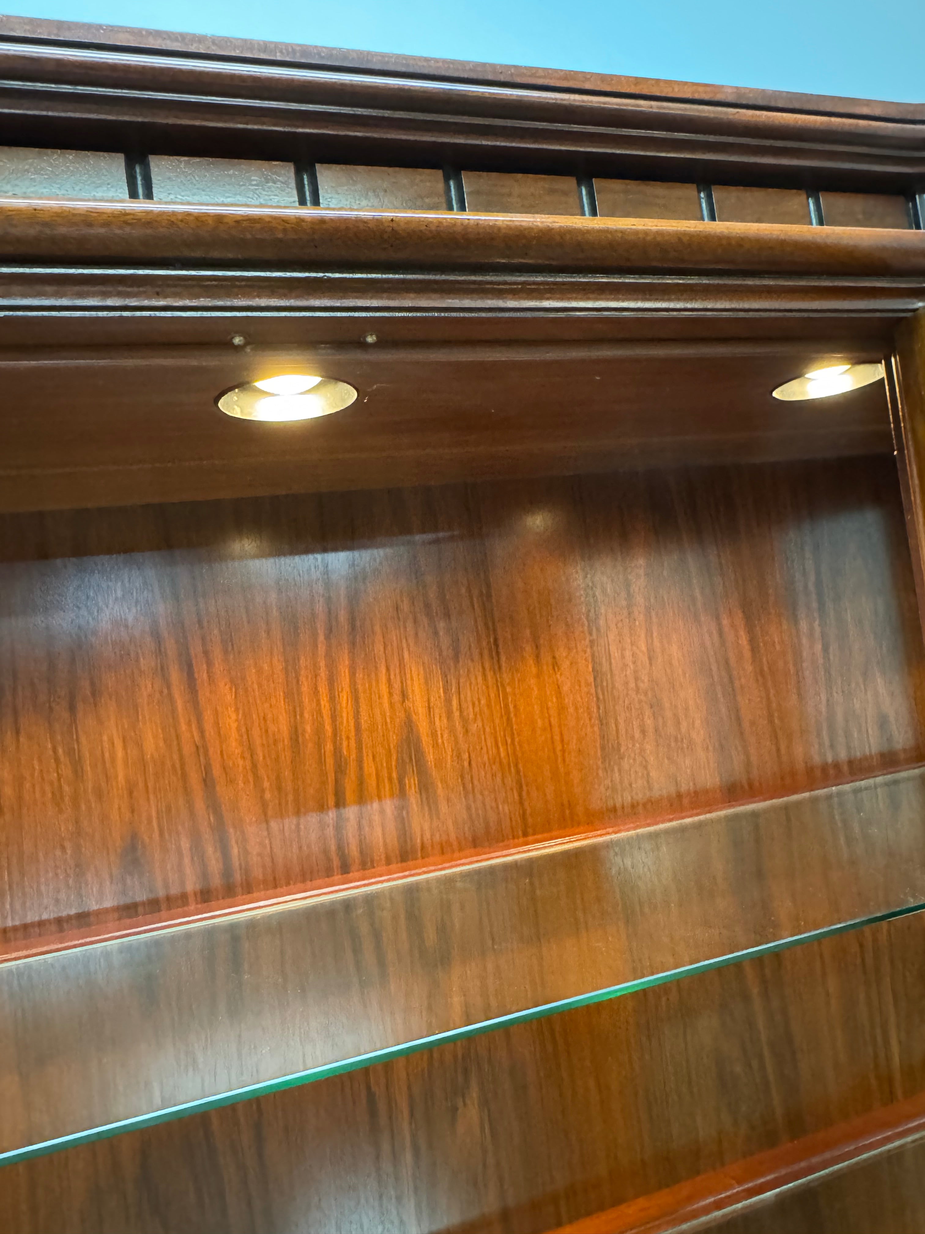 Solid Mahogany Sideboard with Hutch
