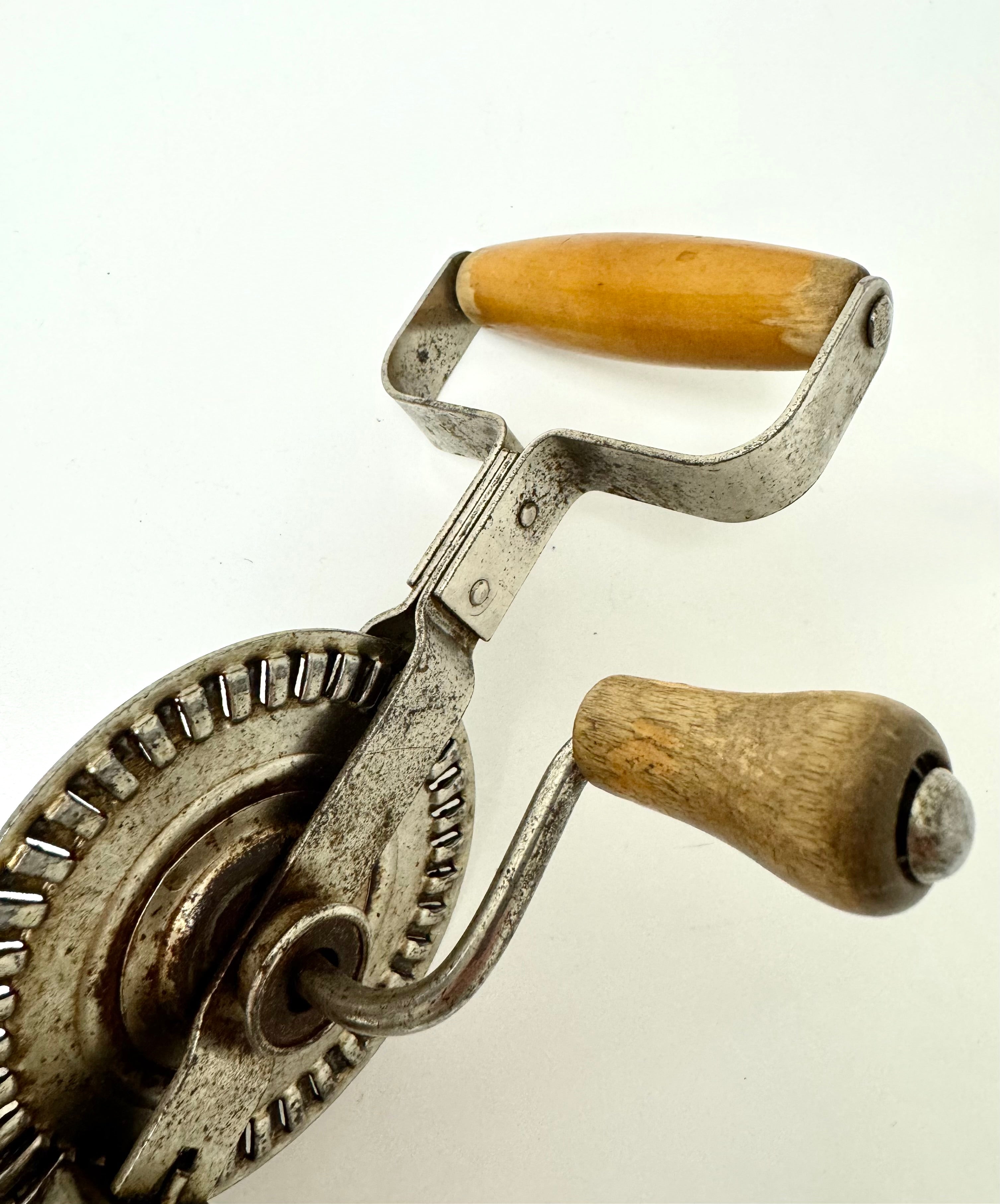 Vintage Egg Beater