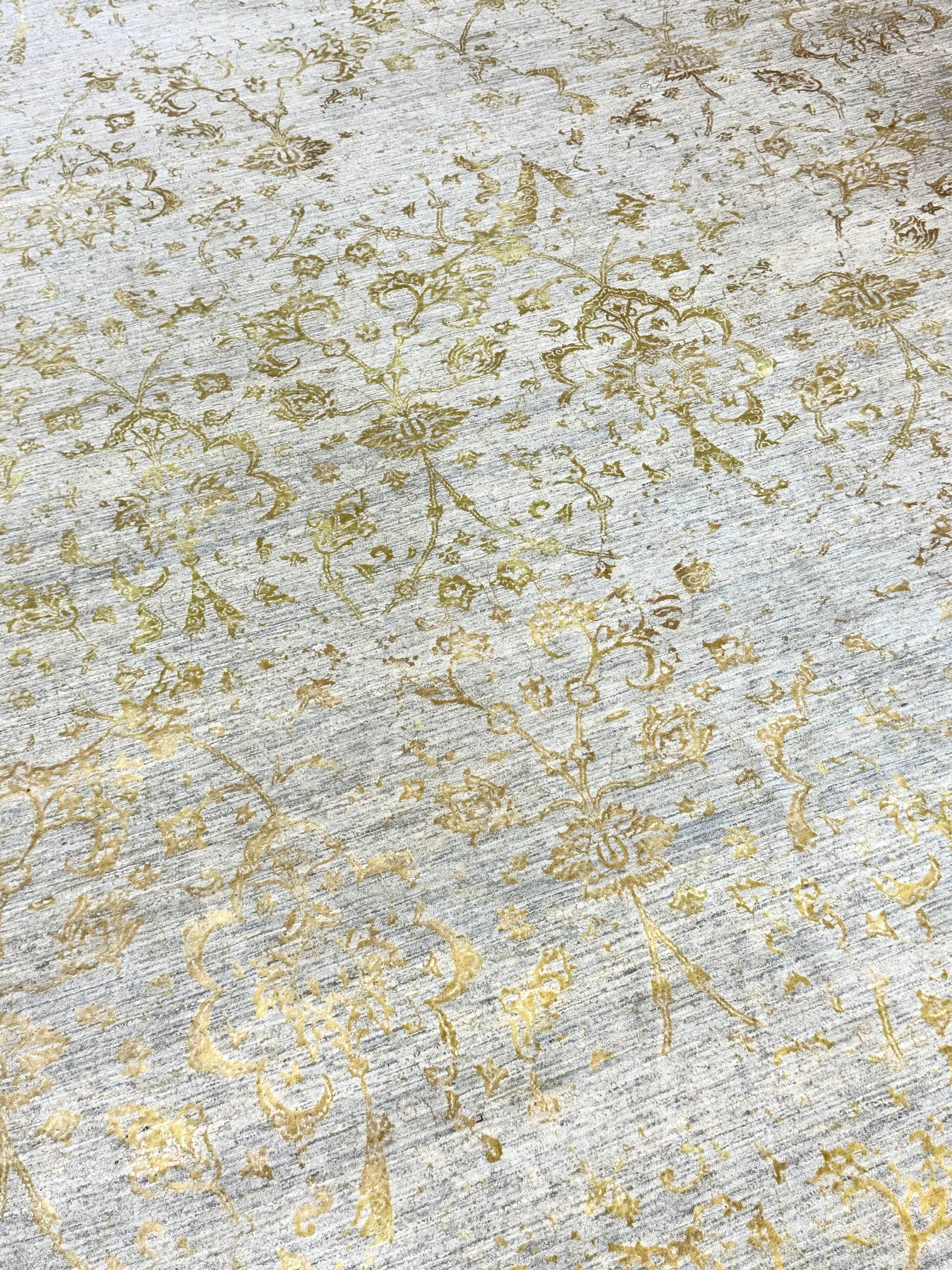 ELTE Gray Sand & Yellow 9' x 12' Wool & Silk Rug