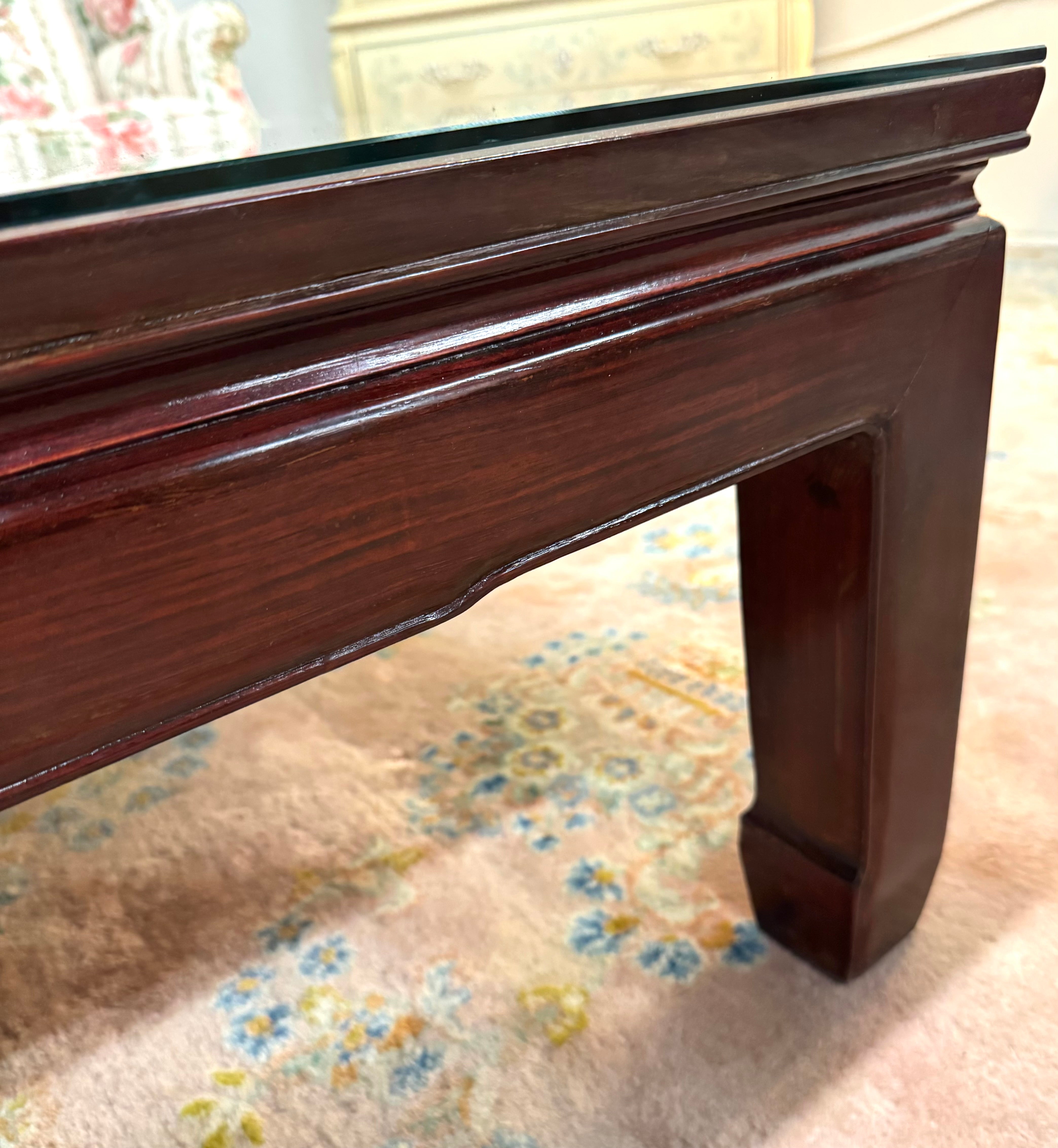 HENREDON 48" Coffee Table