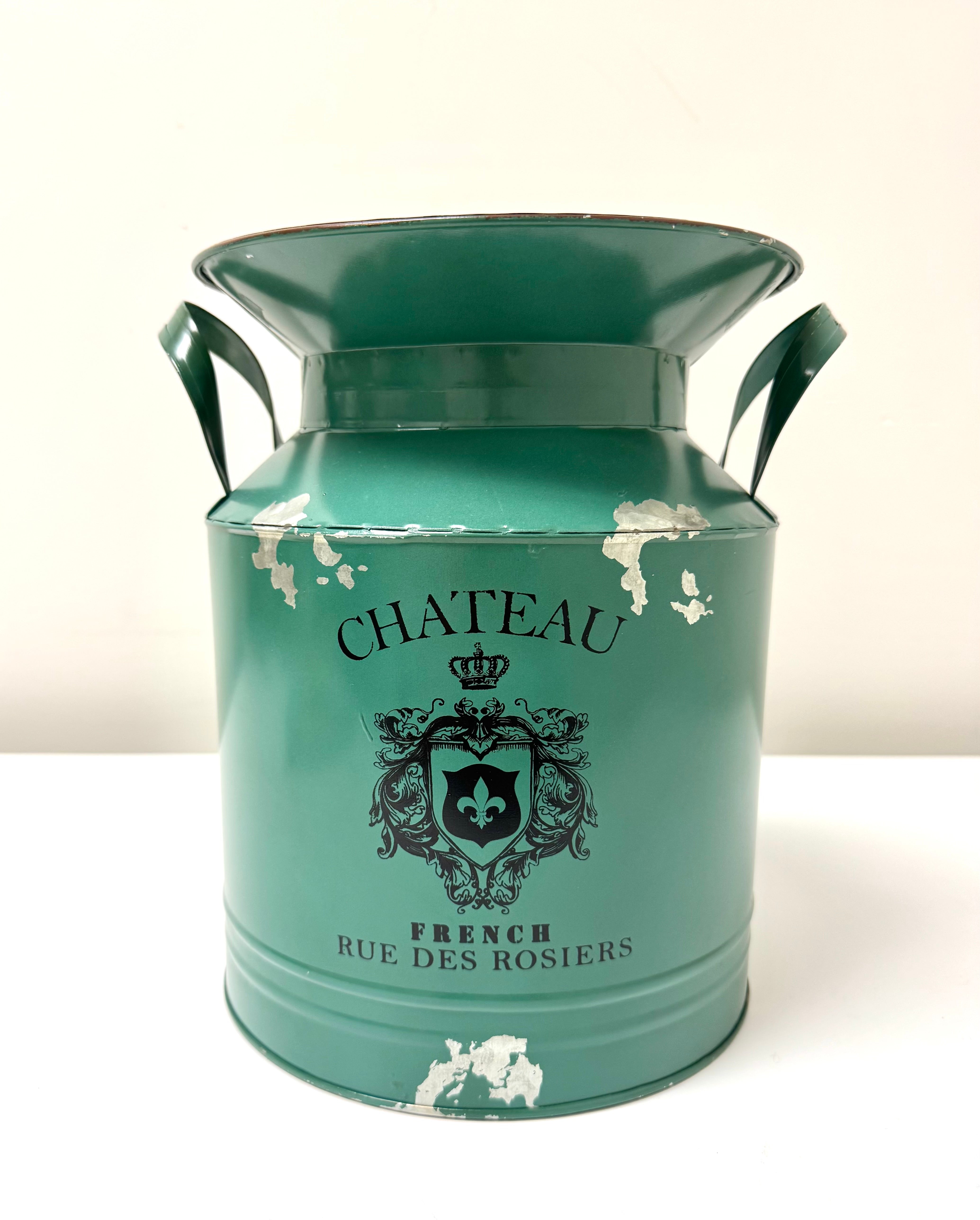 'Chateau Rue des Rosiers' Milk Can