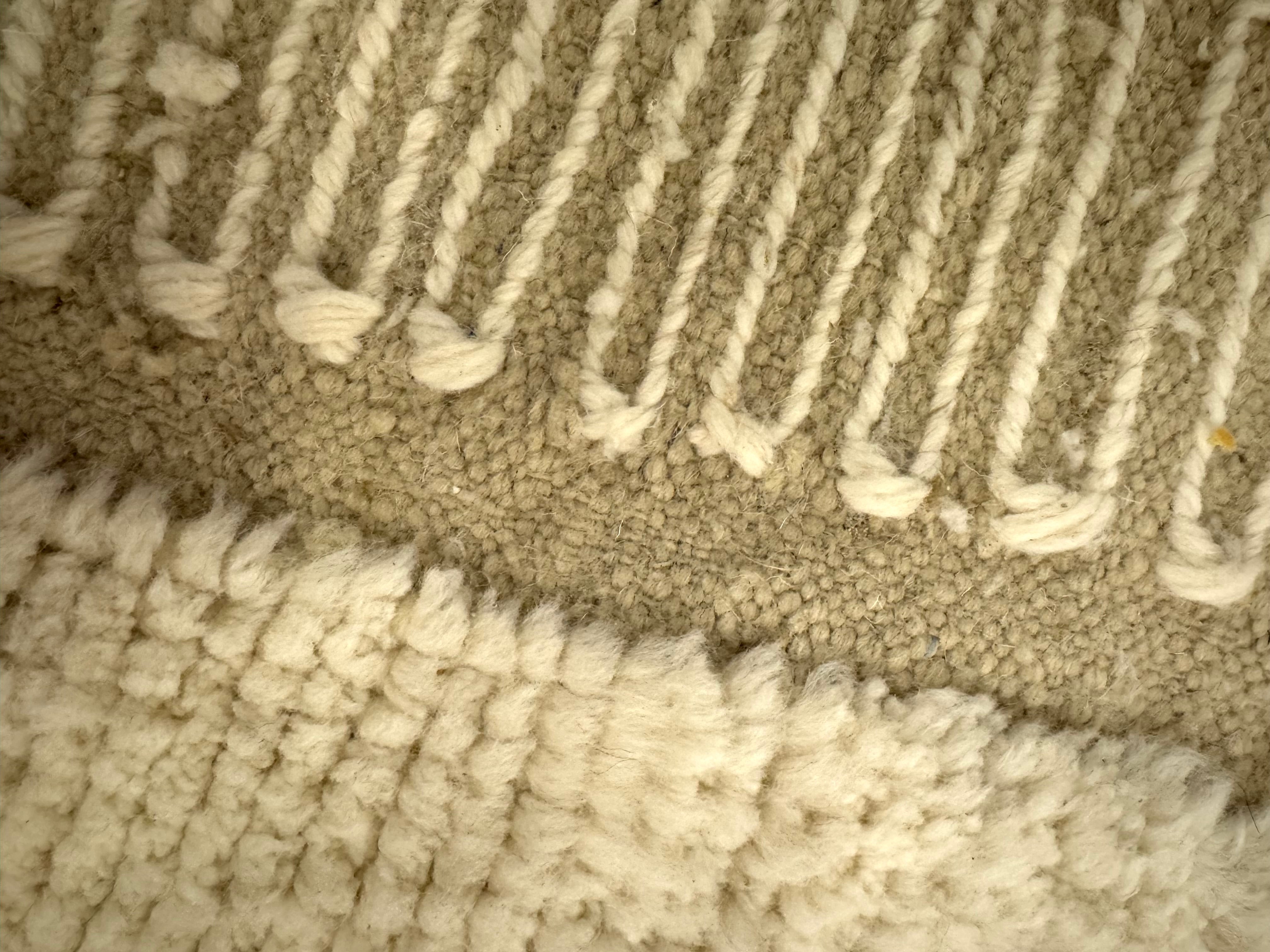 Moroccan Ivory Beni Ourain 10' x 13' Rug