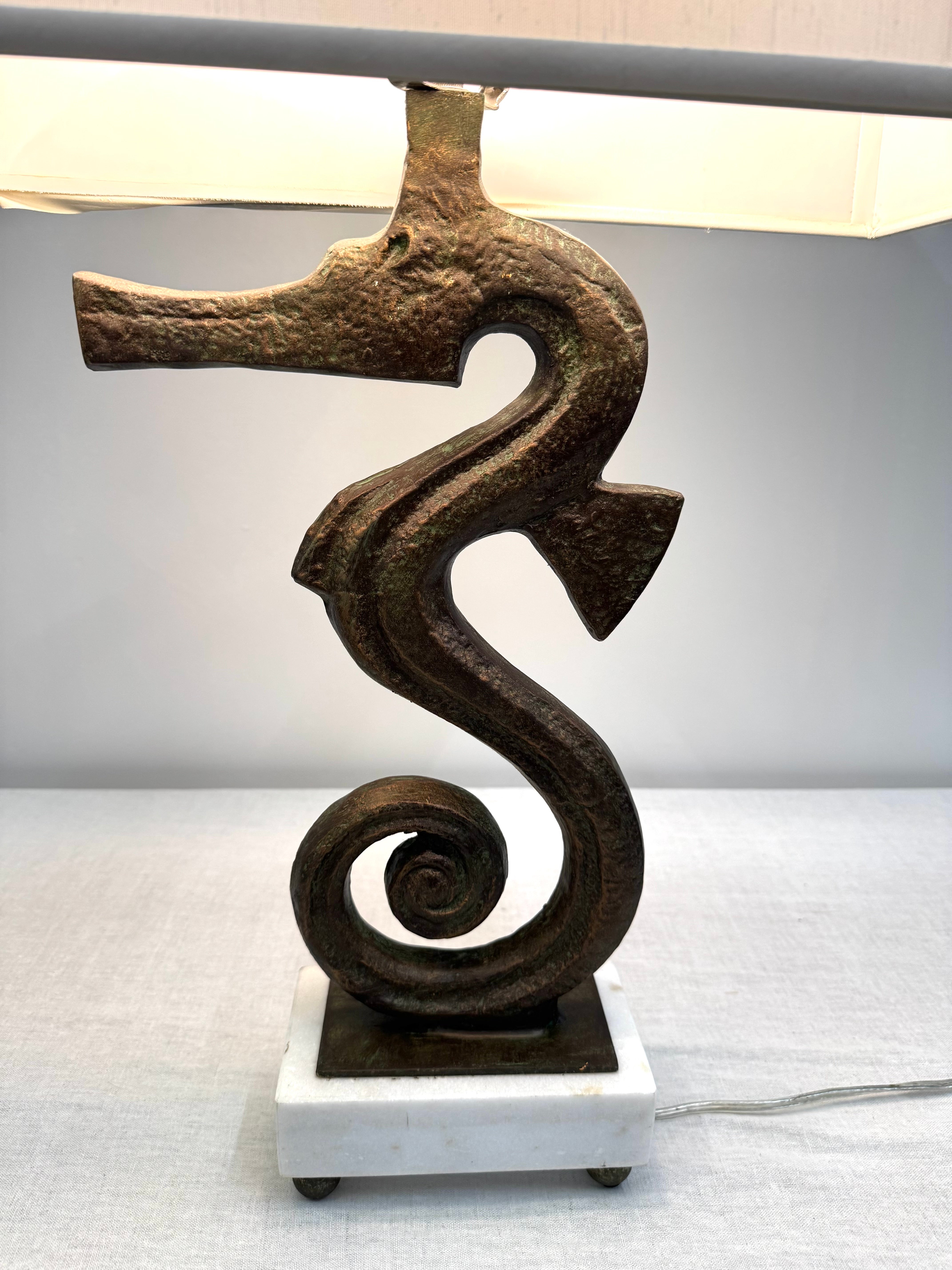 AM STUDIO Bronze Seahorse Lamp