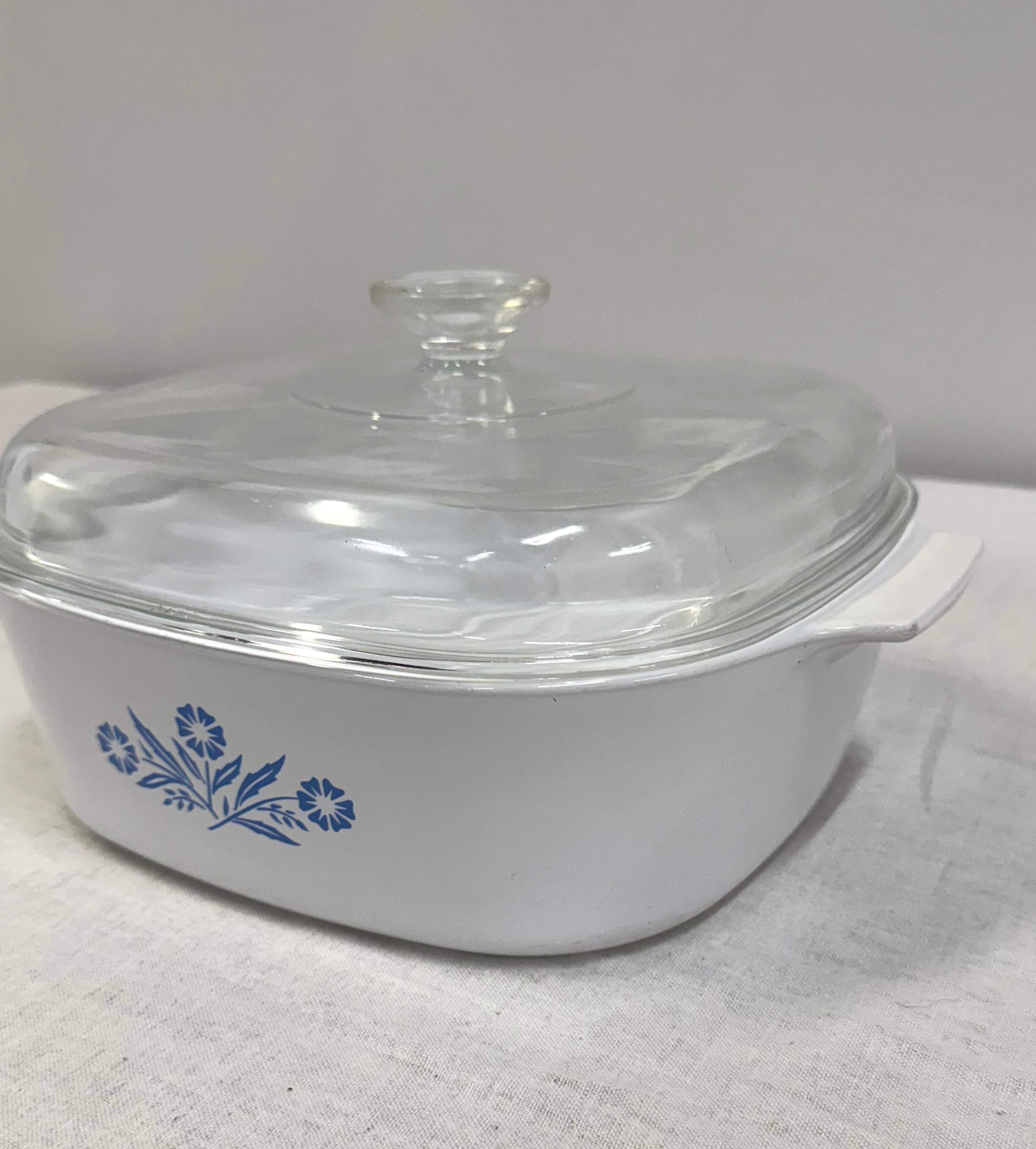 'Cornflower' 4qt Casserole with Lid