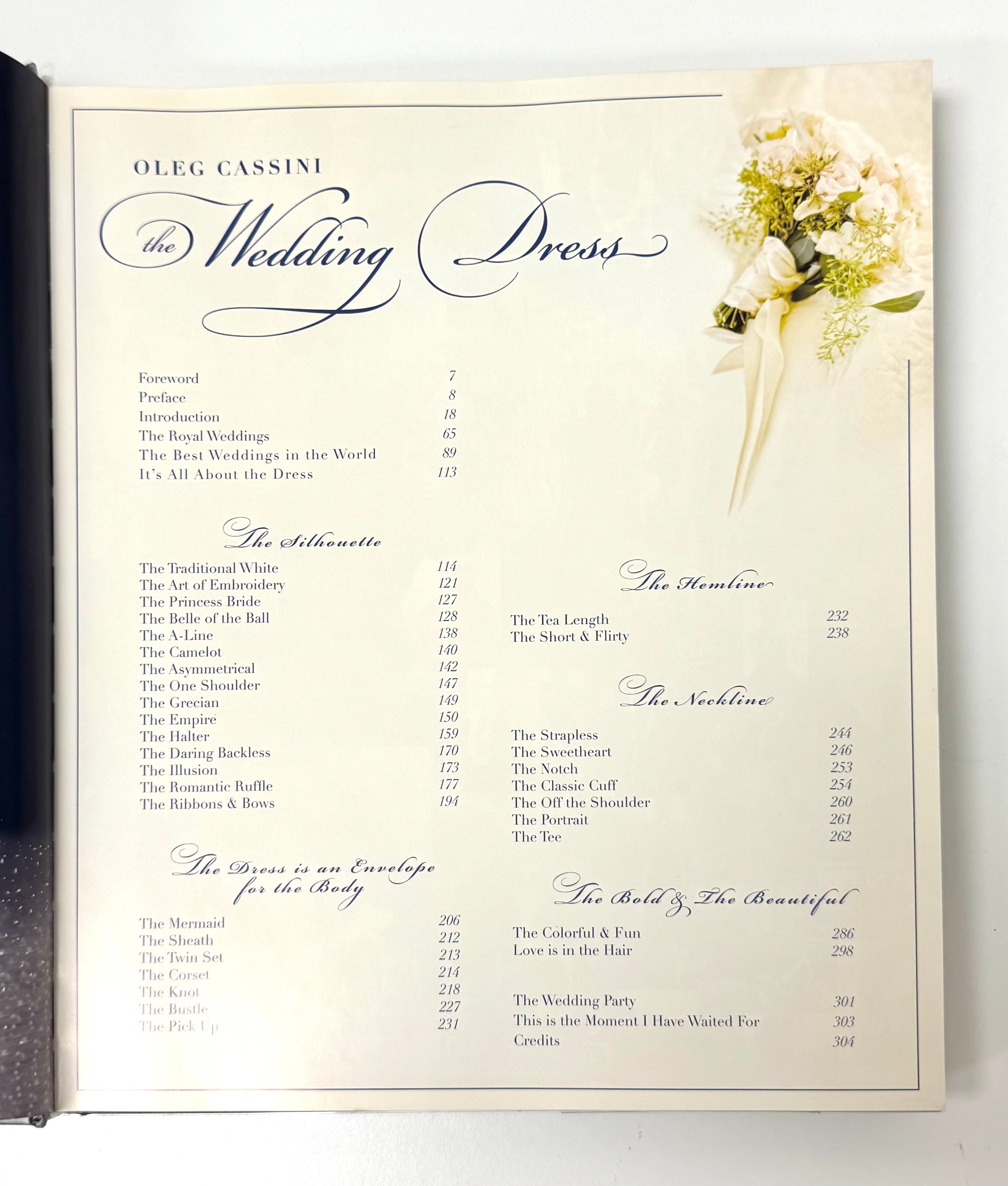'Oleg Cassini - The Wedding Dress' Hardcover