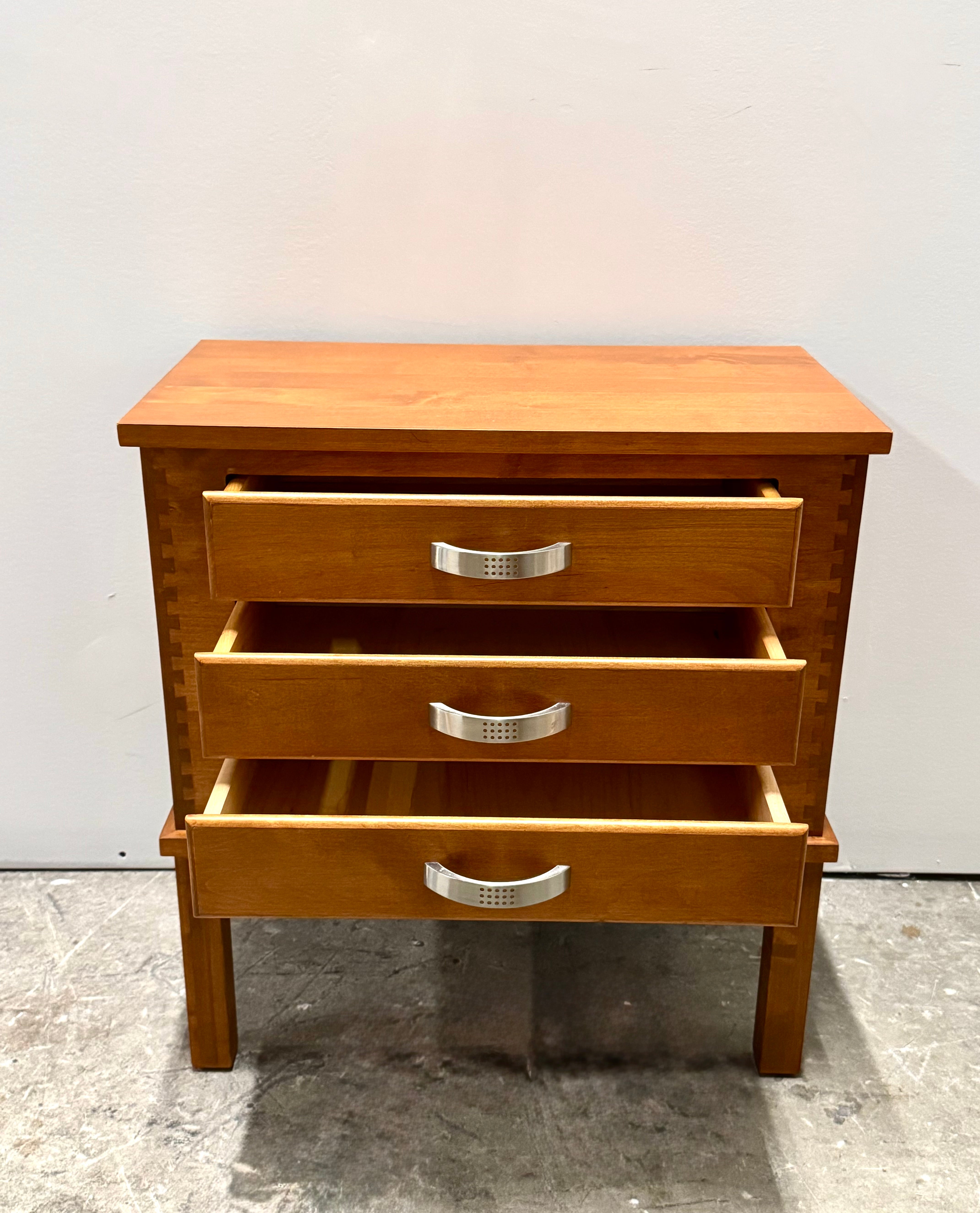 Three-drawer Night Stand