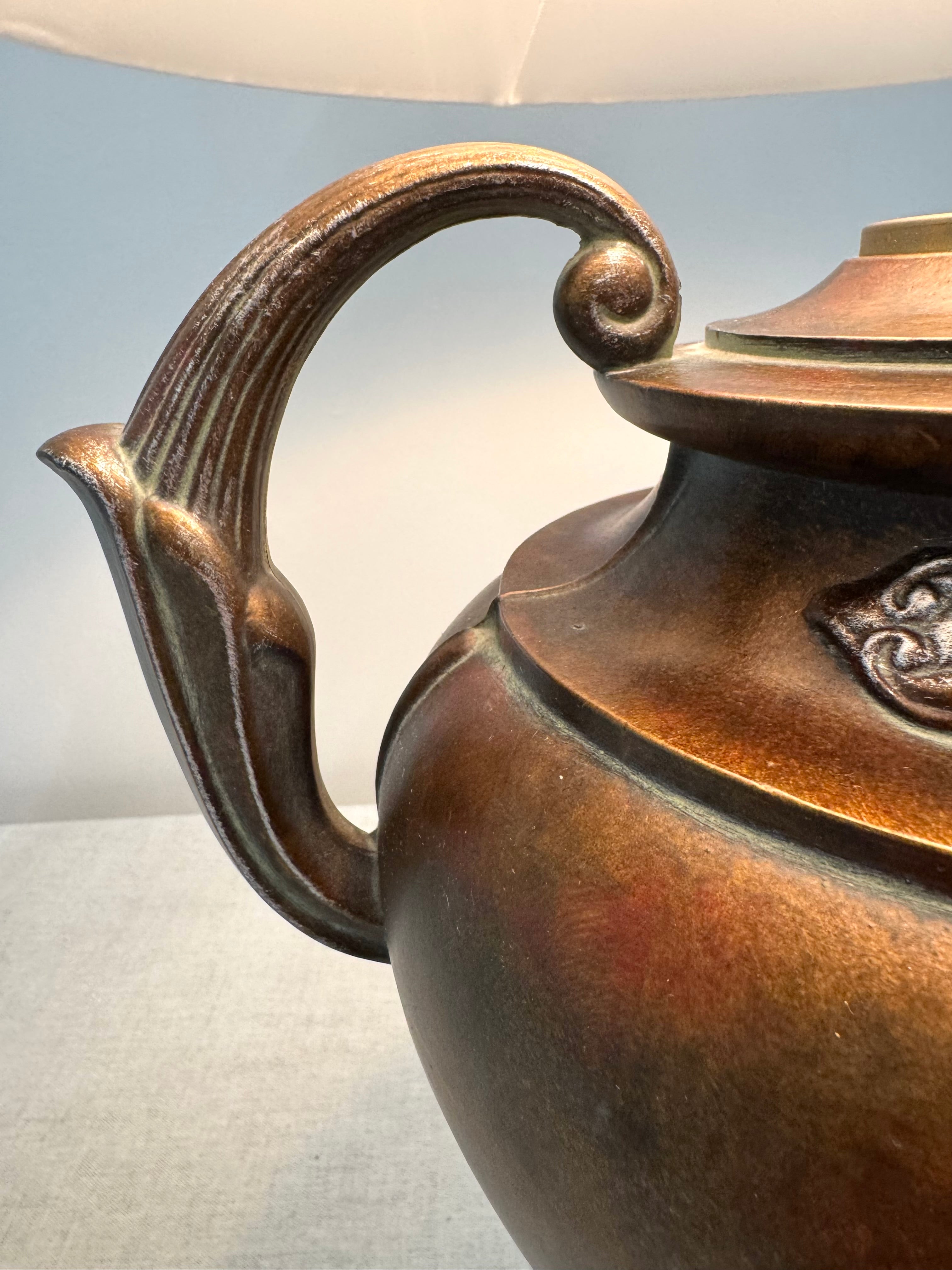 Bronze Metal Urn Lamp