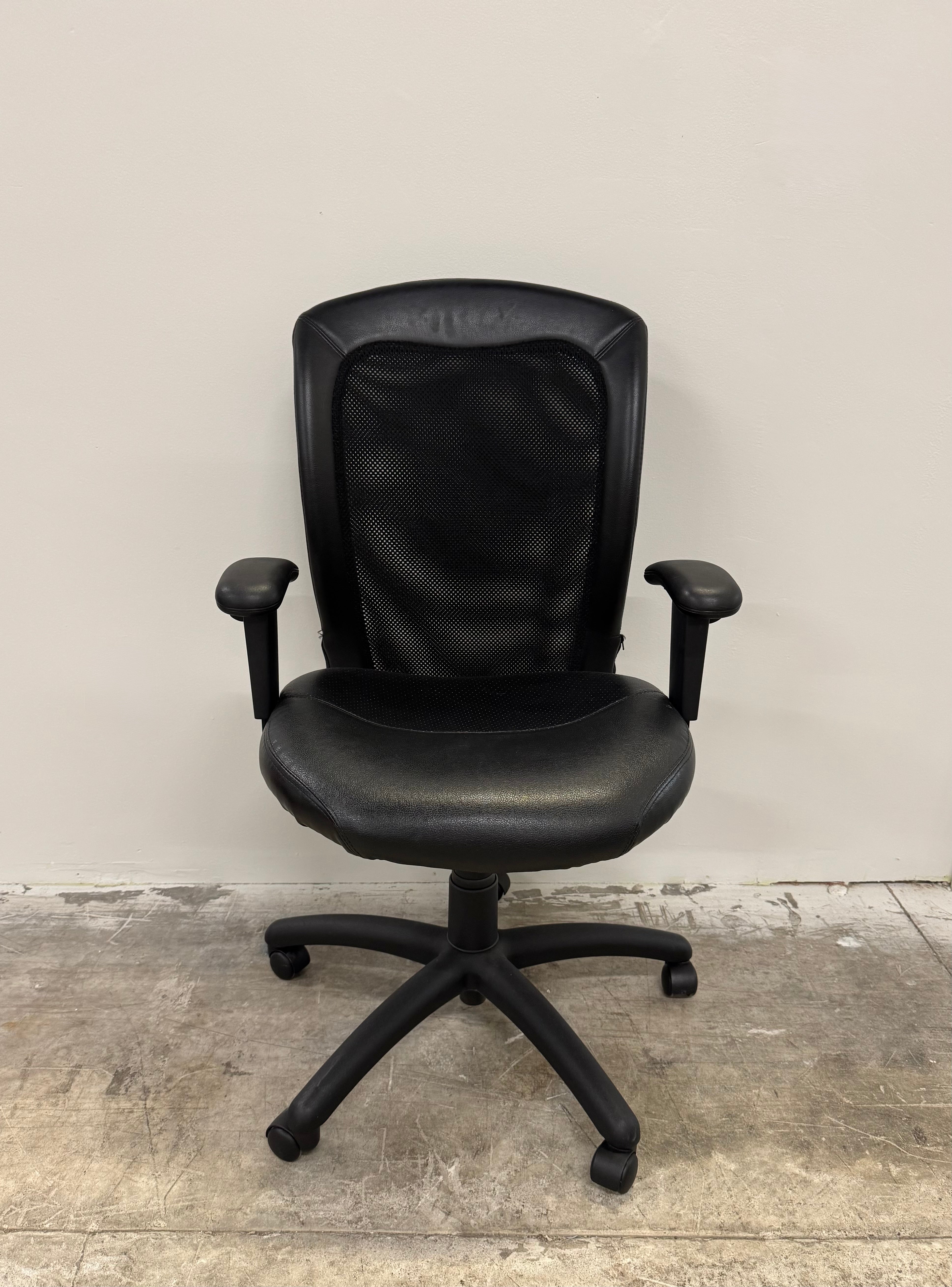 Black Leather & Mesh Office Chair