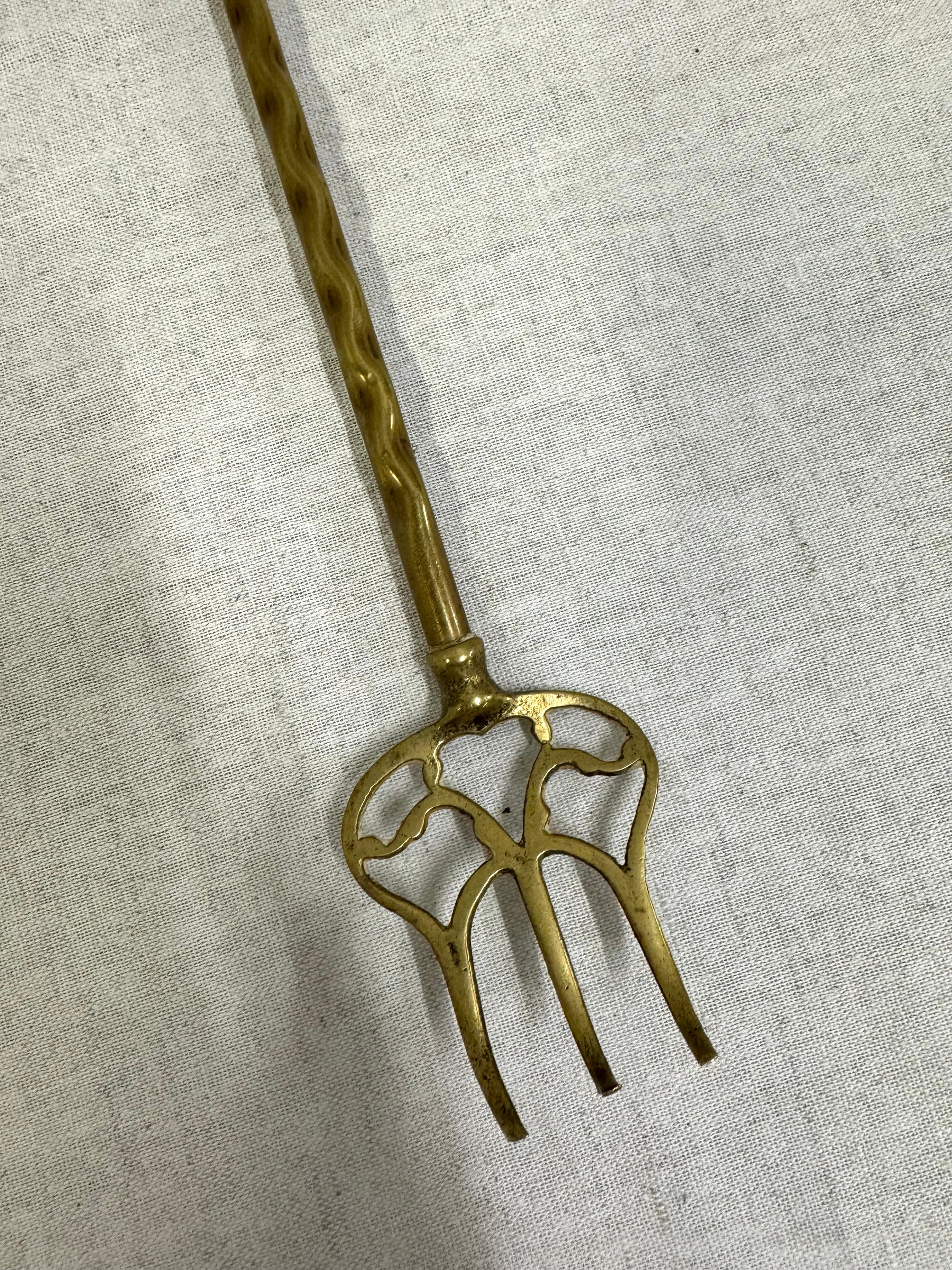Vintage Aged Brass Gentleman Grill Fork