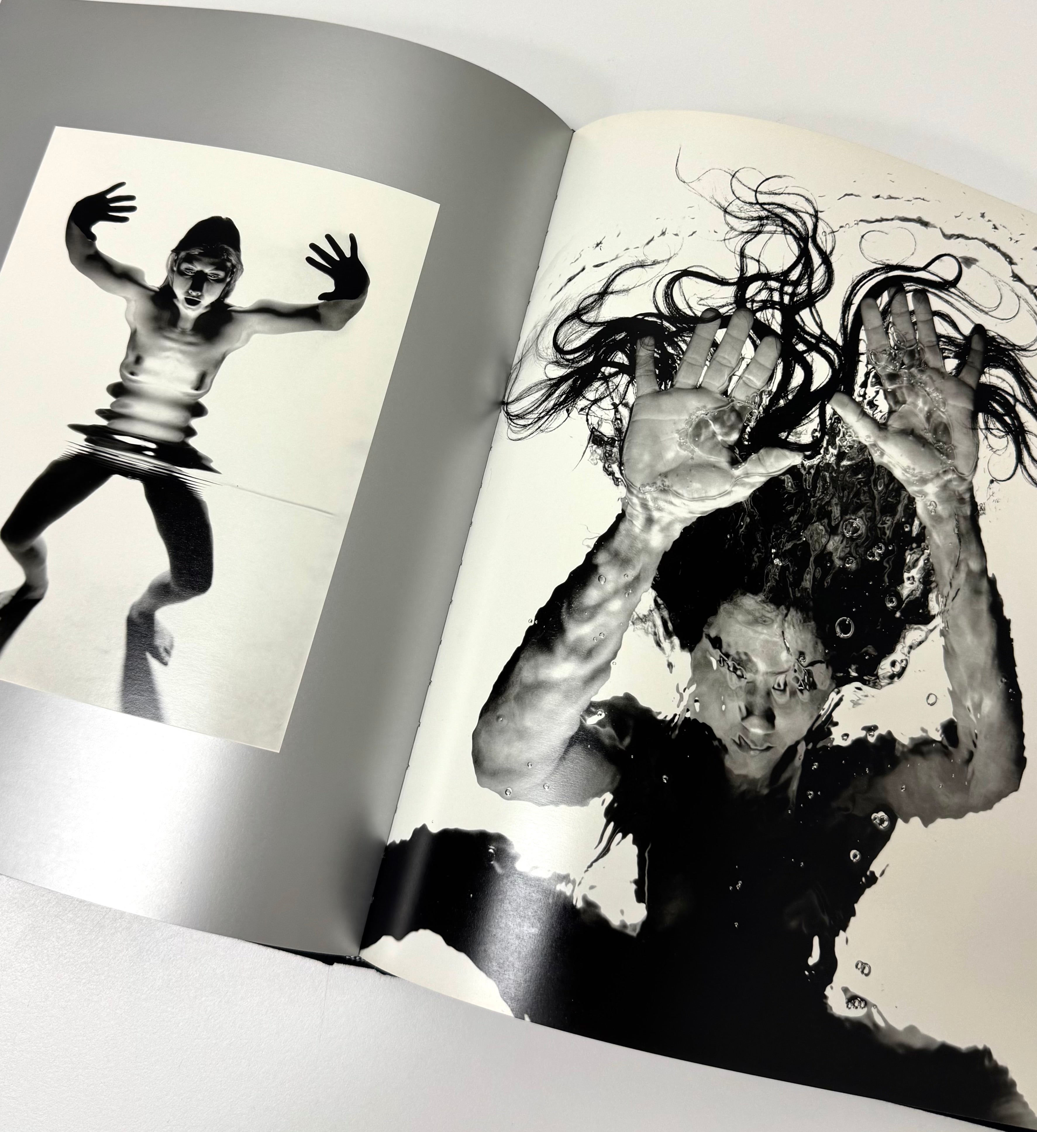 'Aquatique' Hardcover