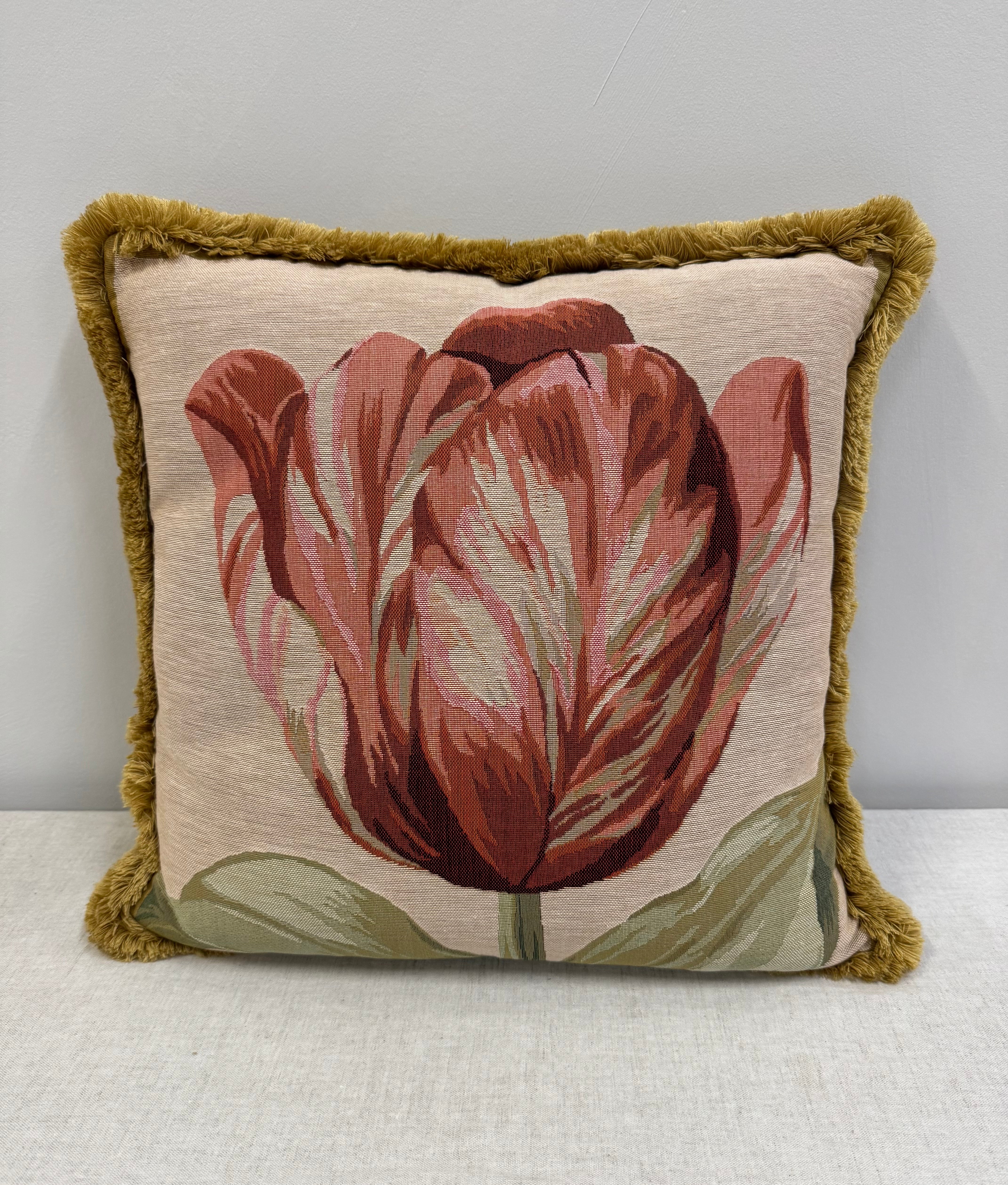 Ecru Tulip 18" Pillow