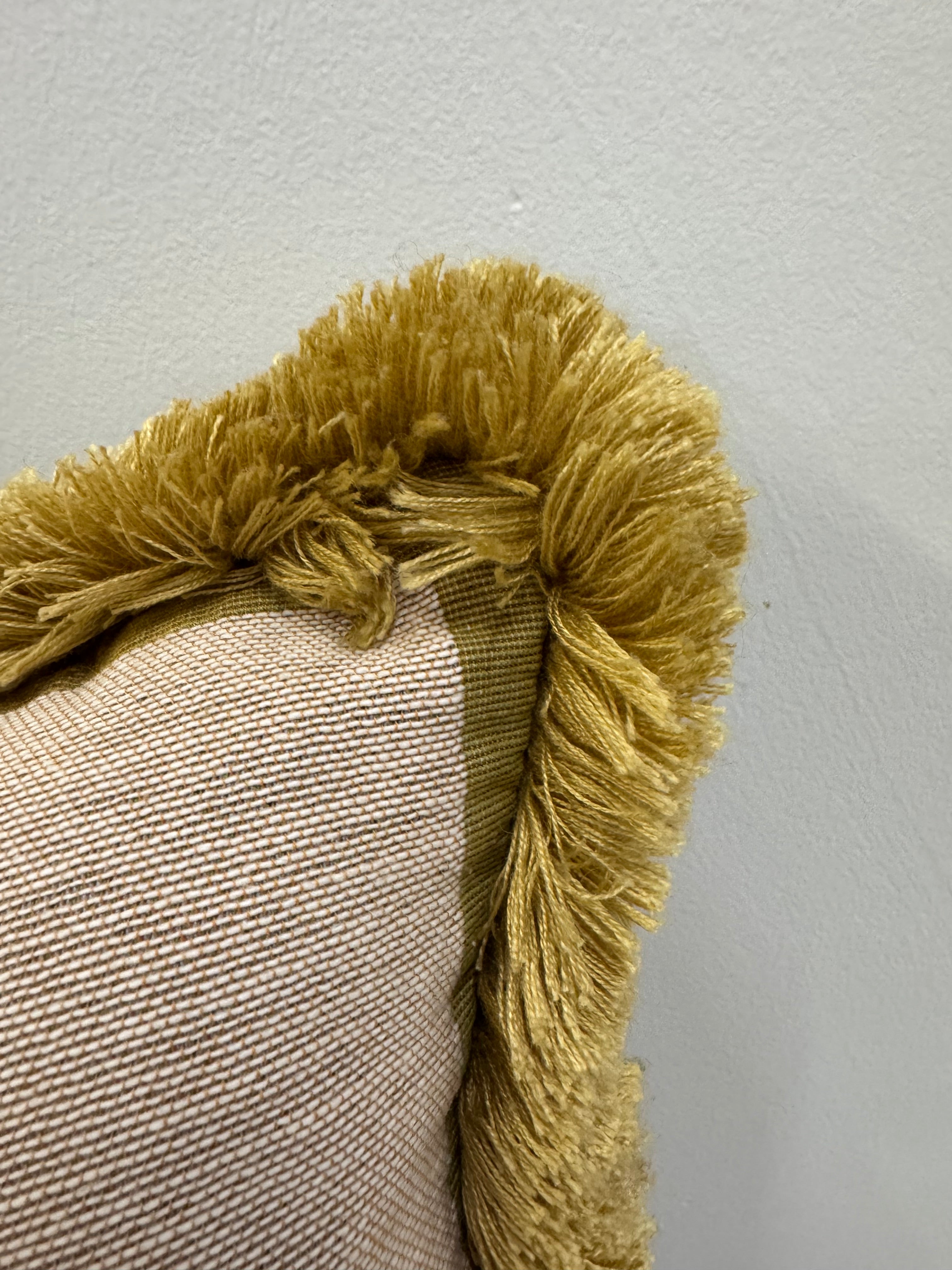 Ecru Tulip 18" Pillow