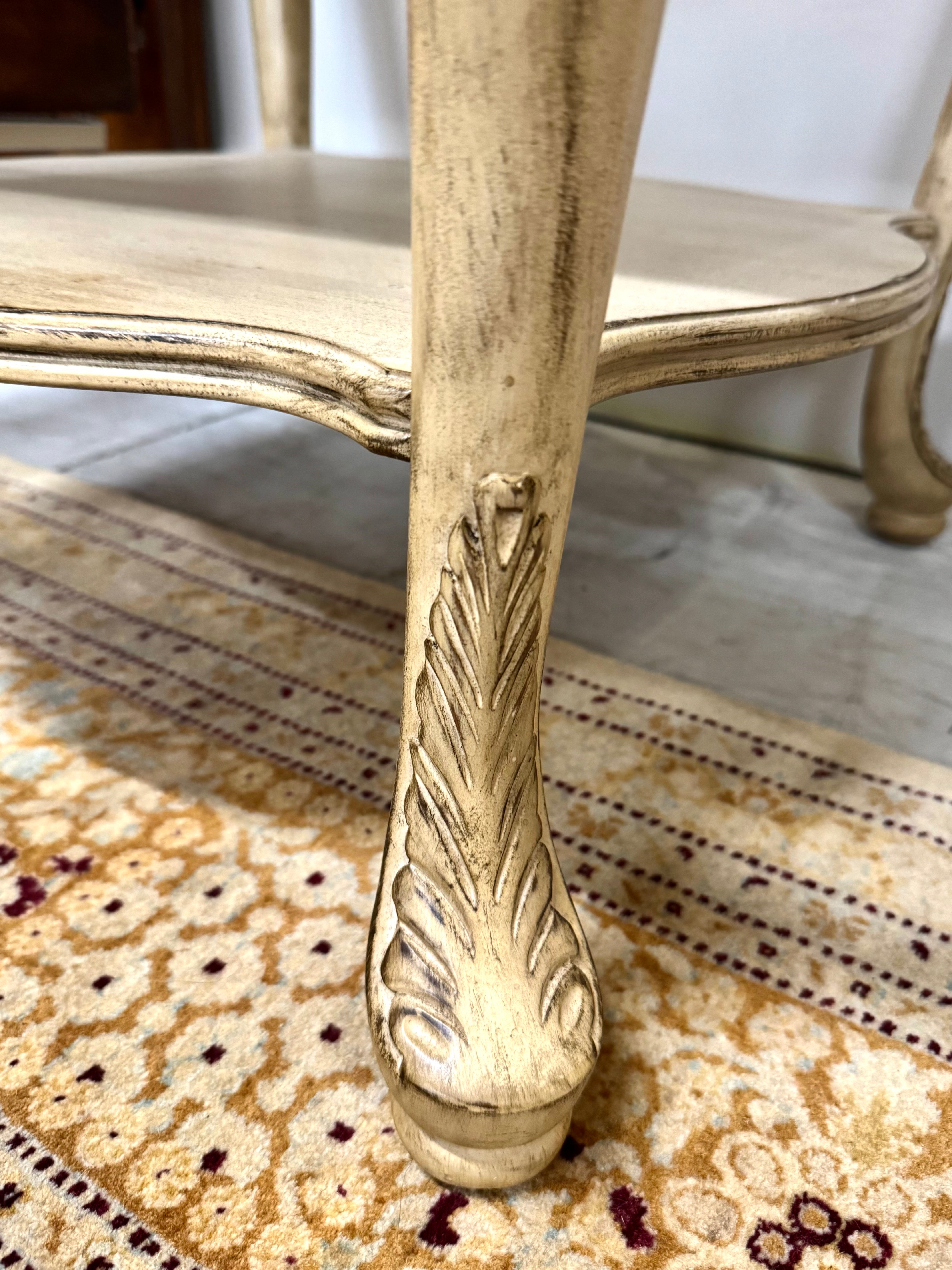 DREXEL HERITAGE Two-tier Side Table
