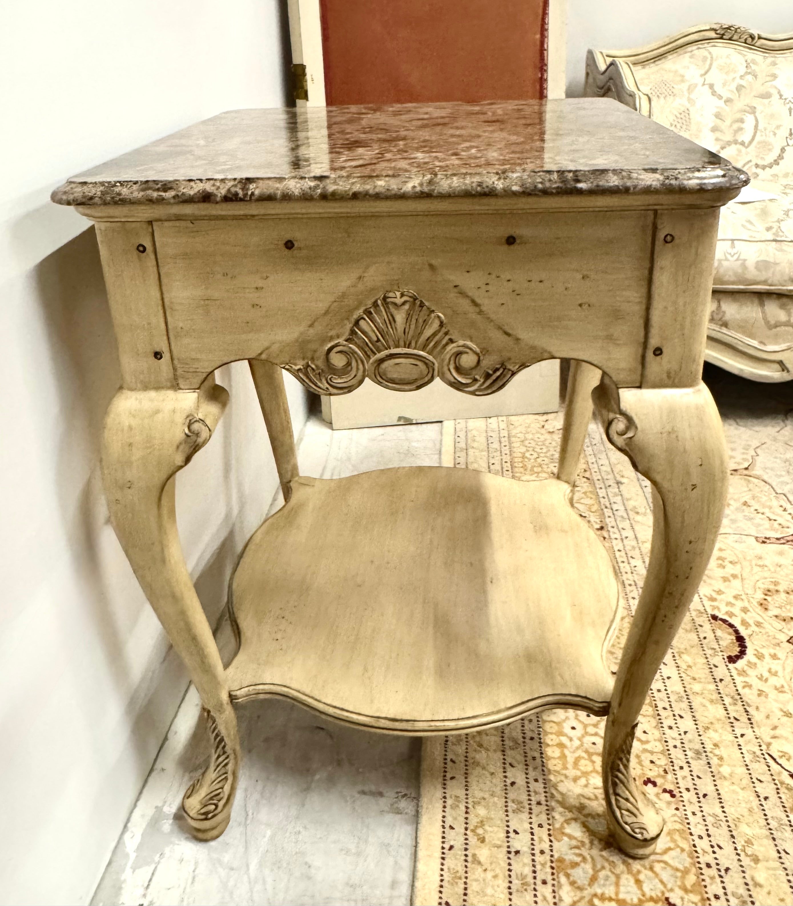 DREXEL HERITAGE Two-tier Side Table