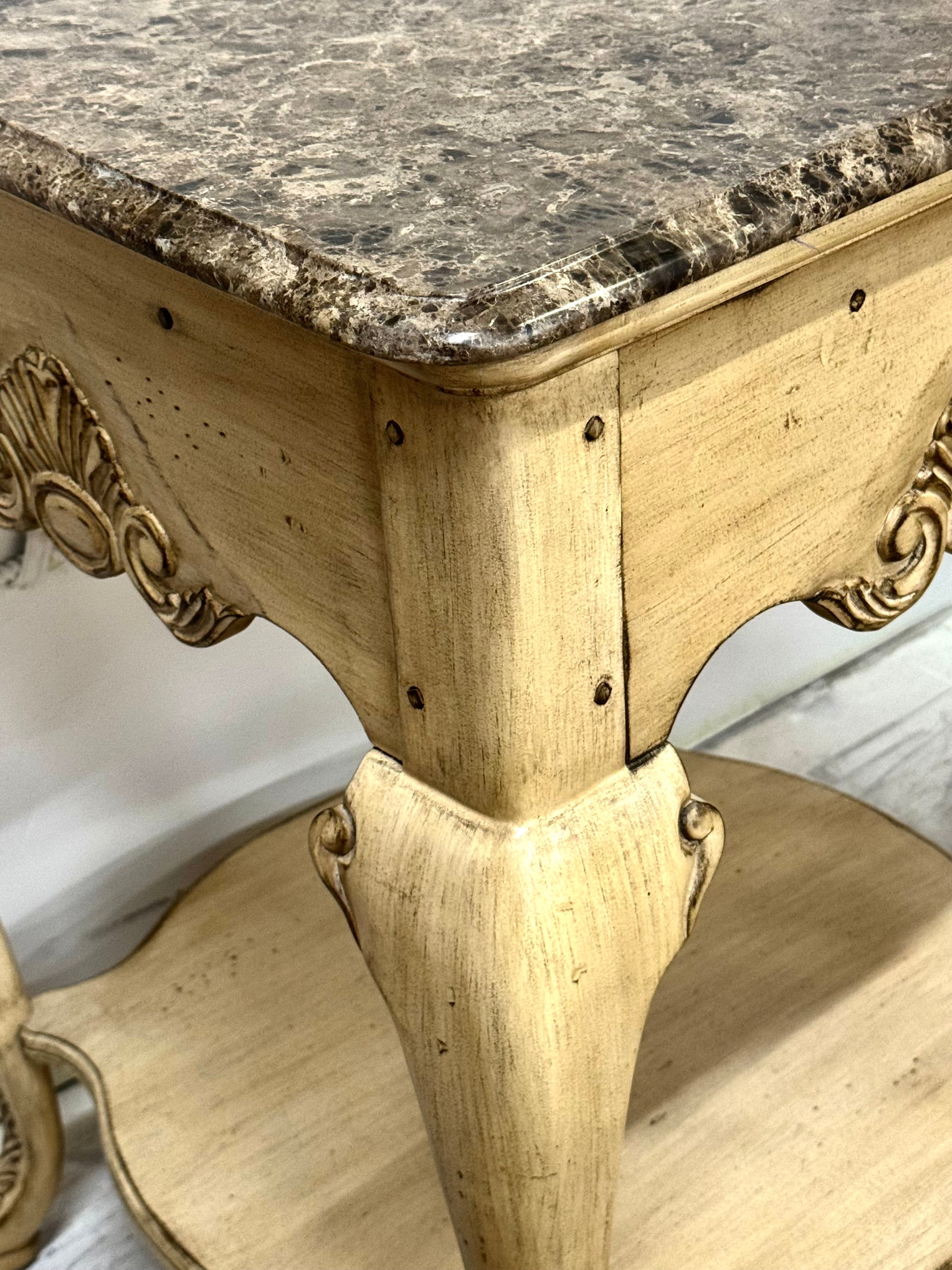 DREXEL HERITAGE Two-tier Side Table