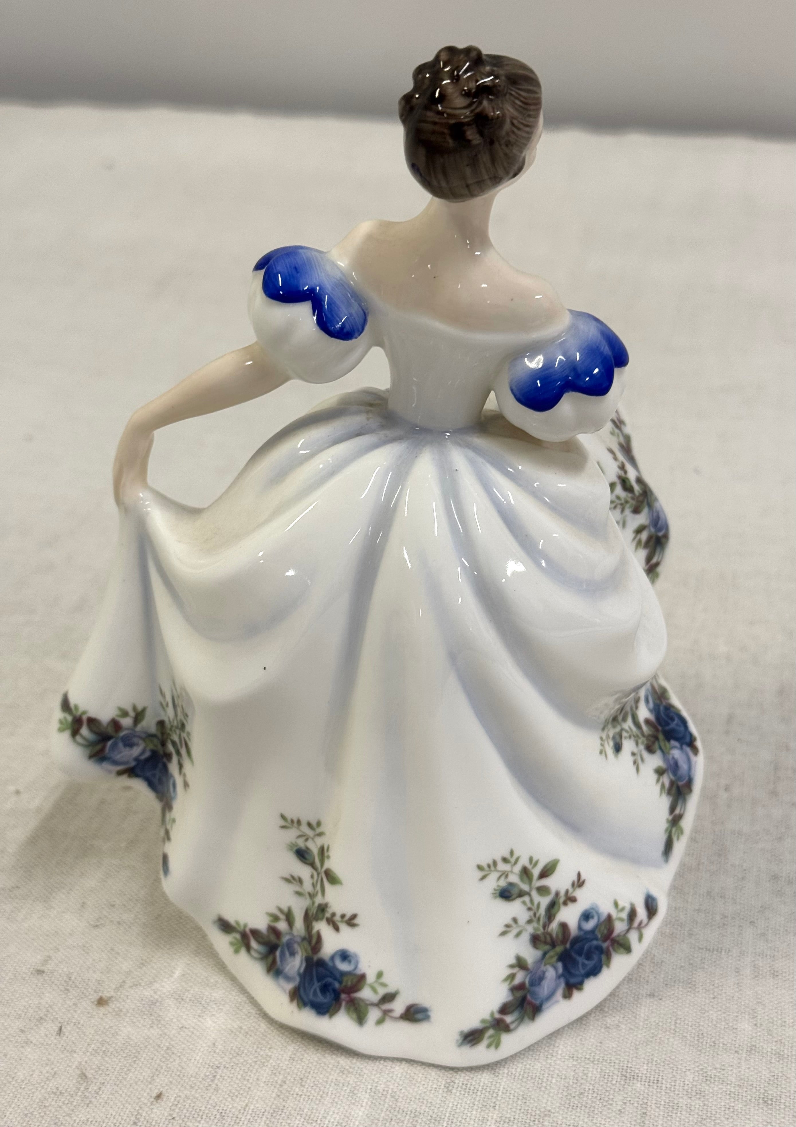 ROYAL DOULTON 'Beatrice' Figurine