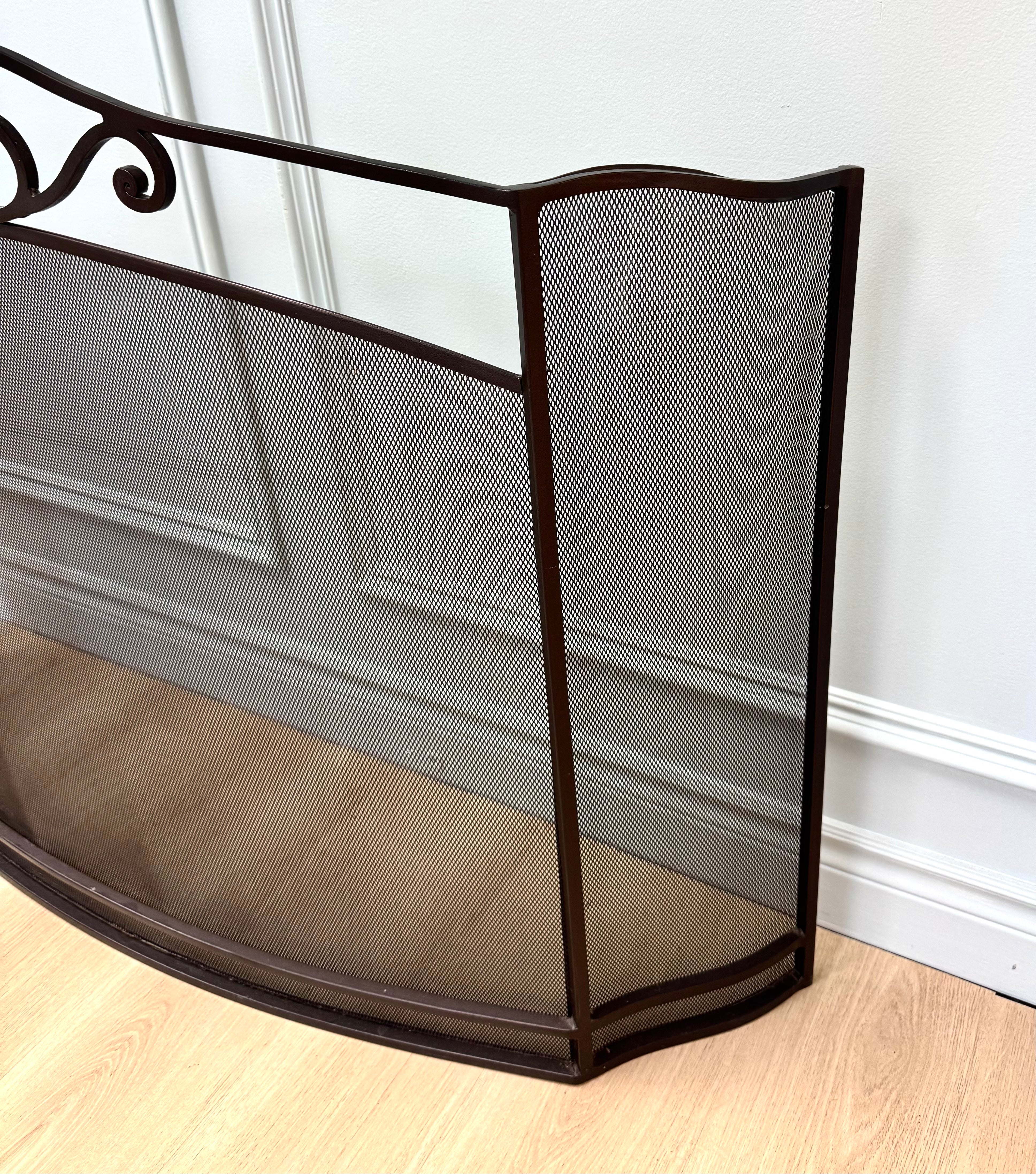 Black Mesh Single-panel Firescreen