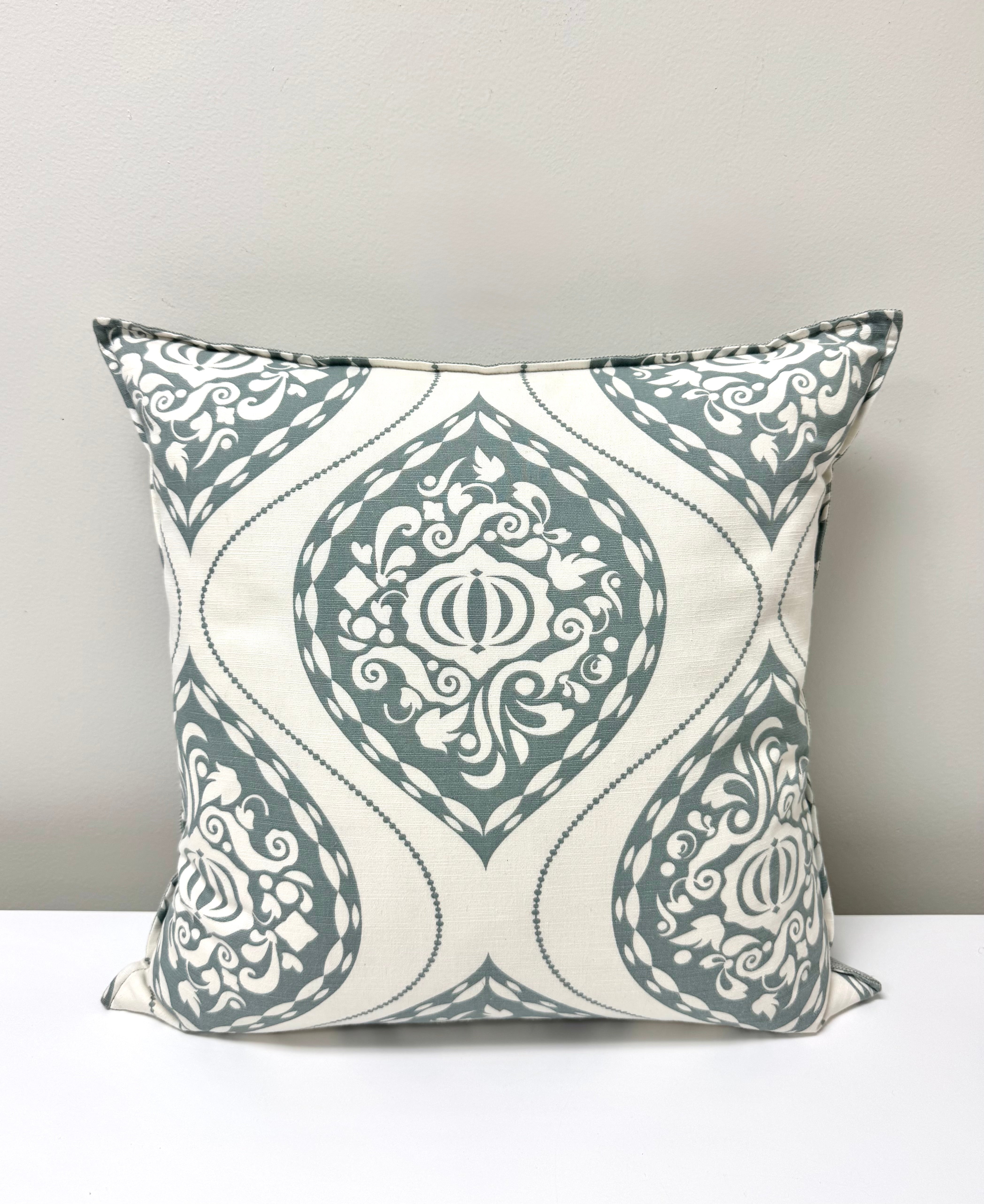 Light Sage & White Floral Medallion 20" Pillow