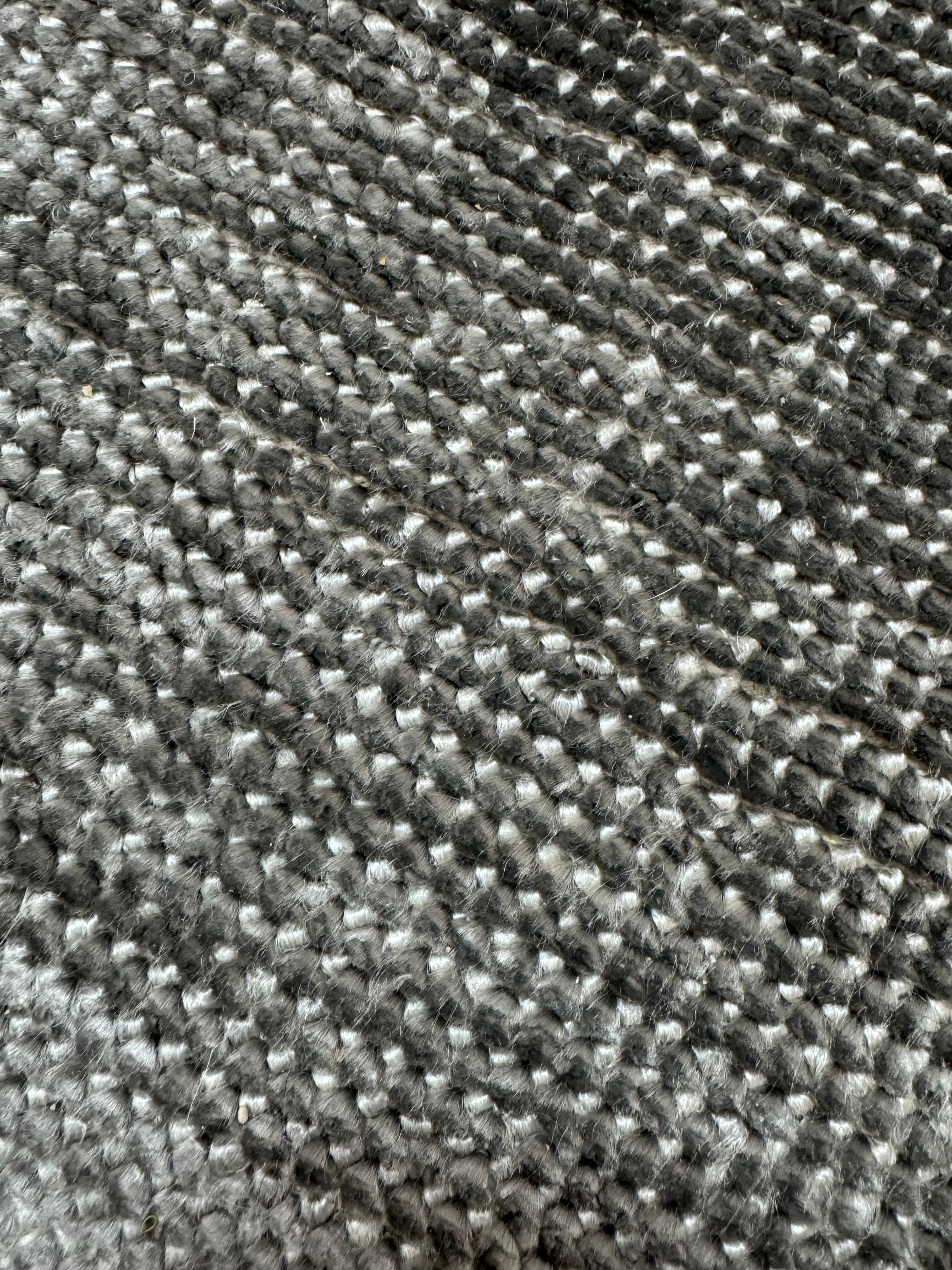 NEW! ELTE 'Midori' Graphite 6' x 9' Banana Silk Rug