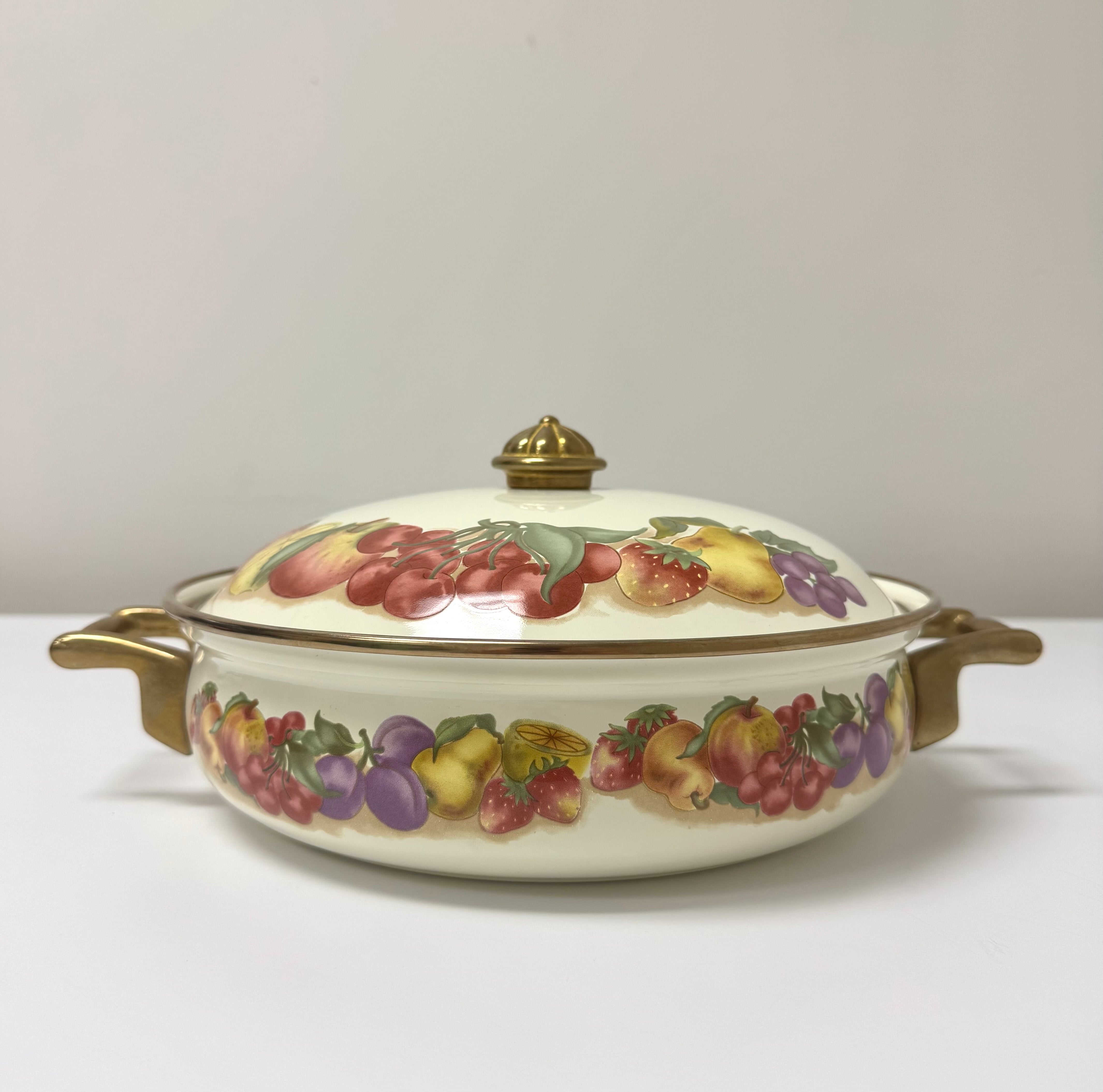 Vintage 'Orchard Royale' 2.5QT. Dutch Oven