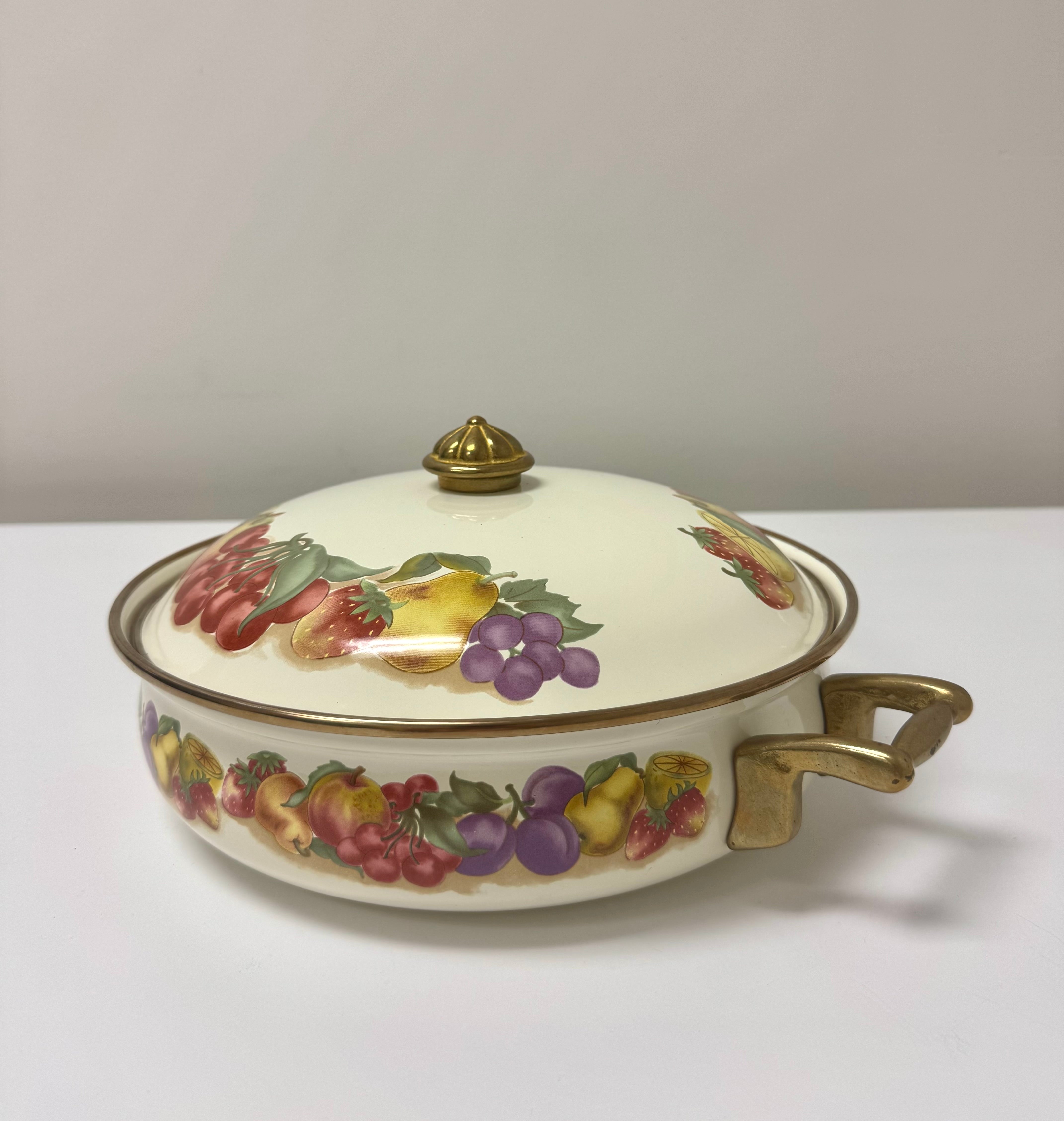 Vintage 'Orchard Royale' 2.5QT. Dutch Oven