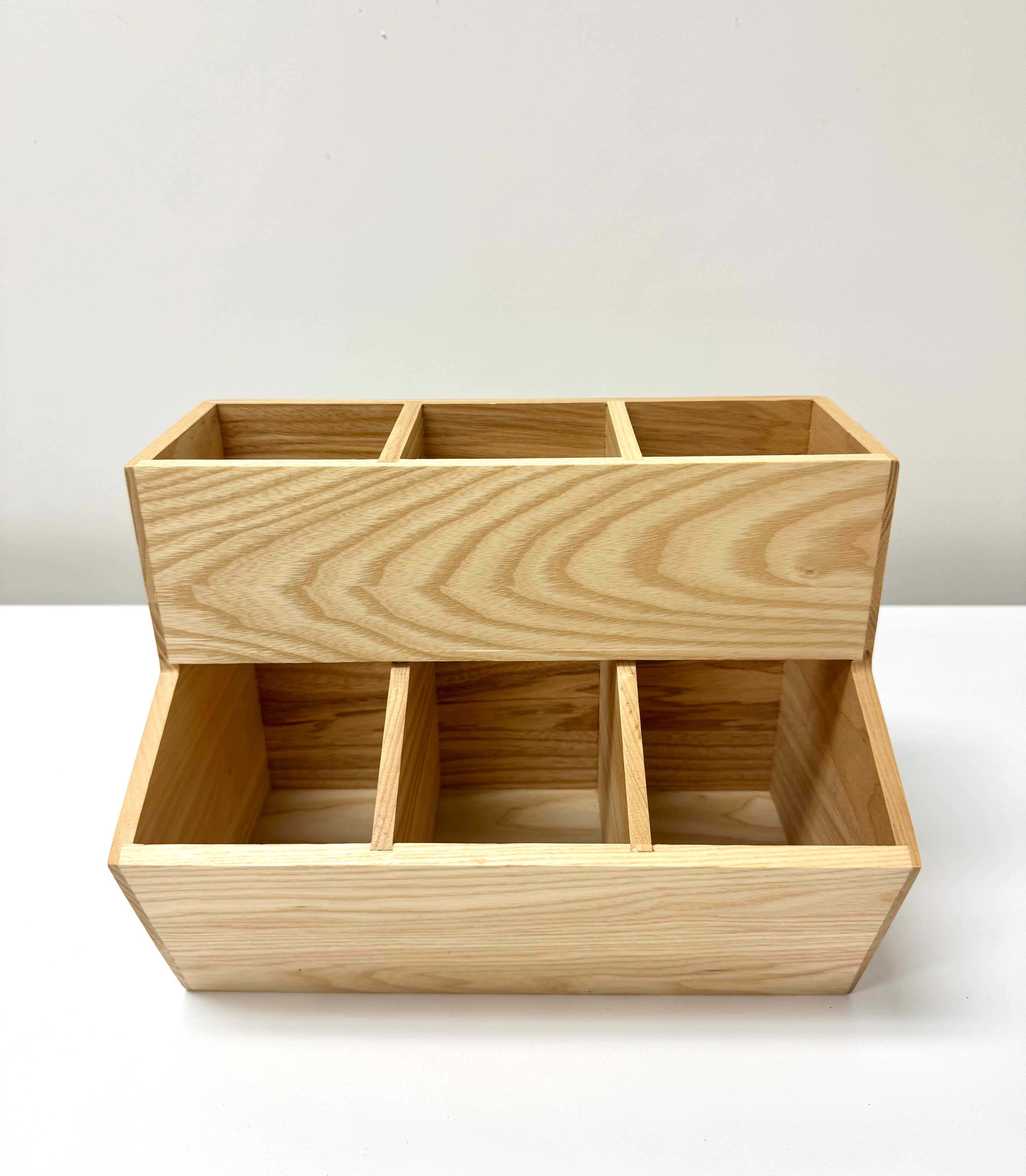 WILLIAMS SONOMA Pine Organizer
