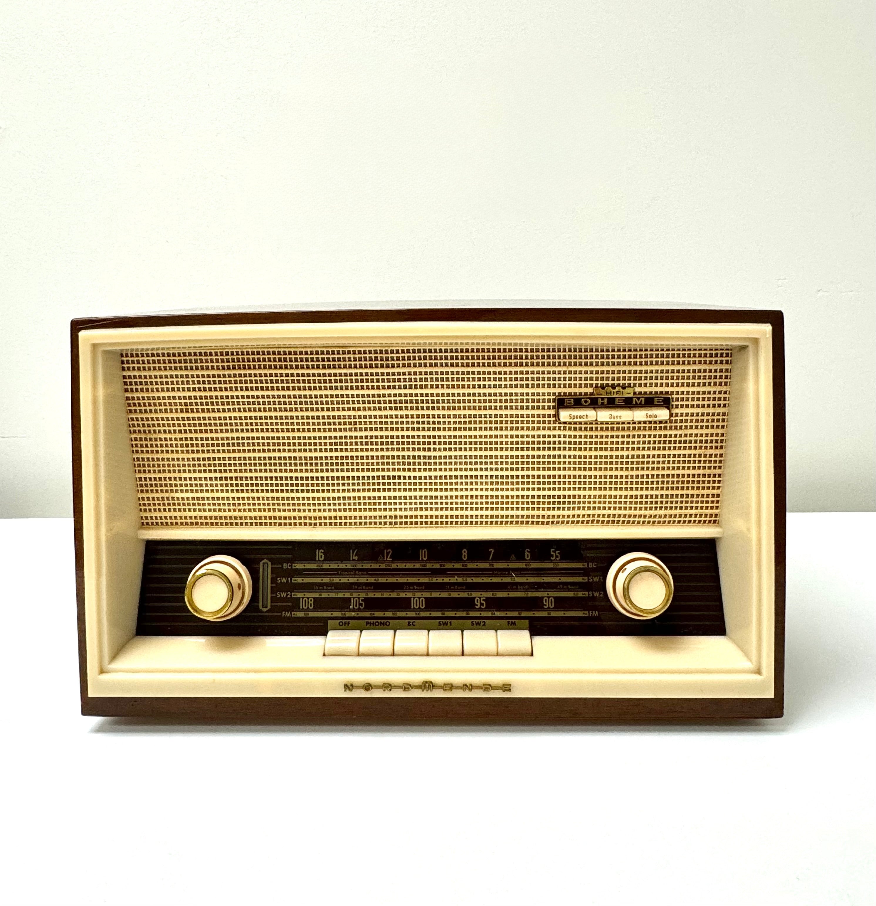 Vintage NORMENDE BOHEME Table Radio