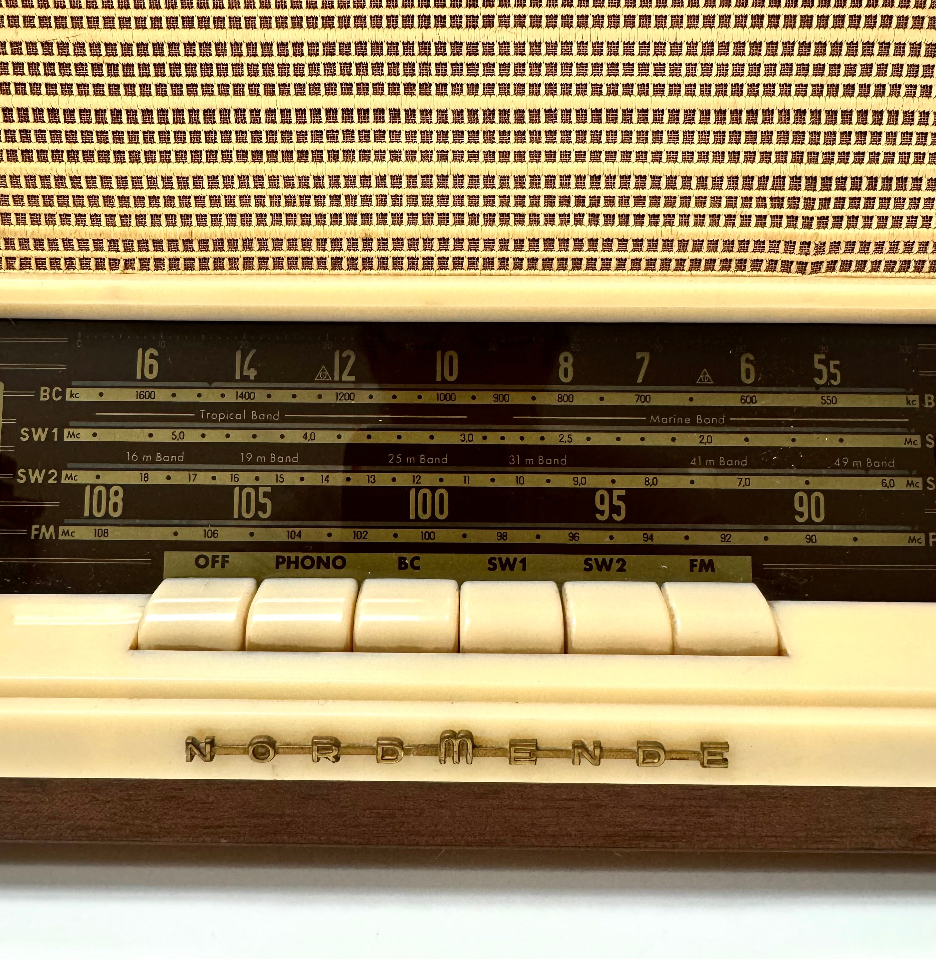 Vintage NORMENDE BOHEME Table Radio