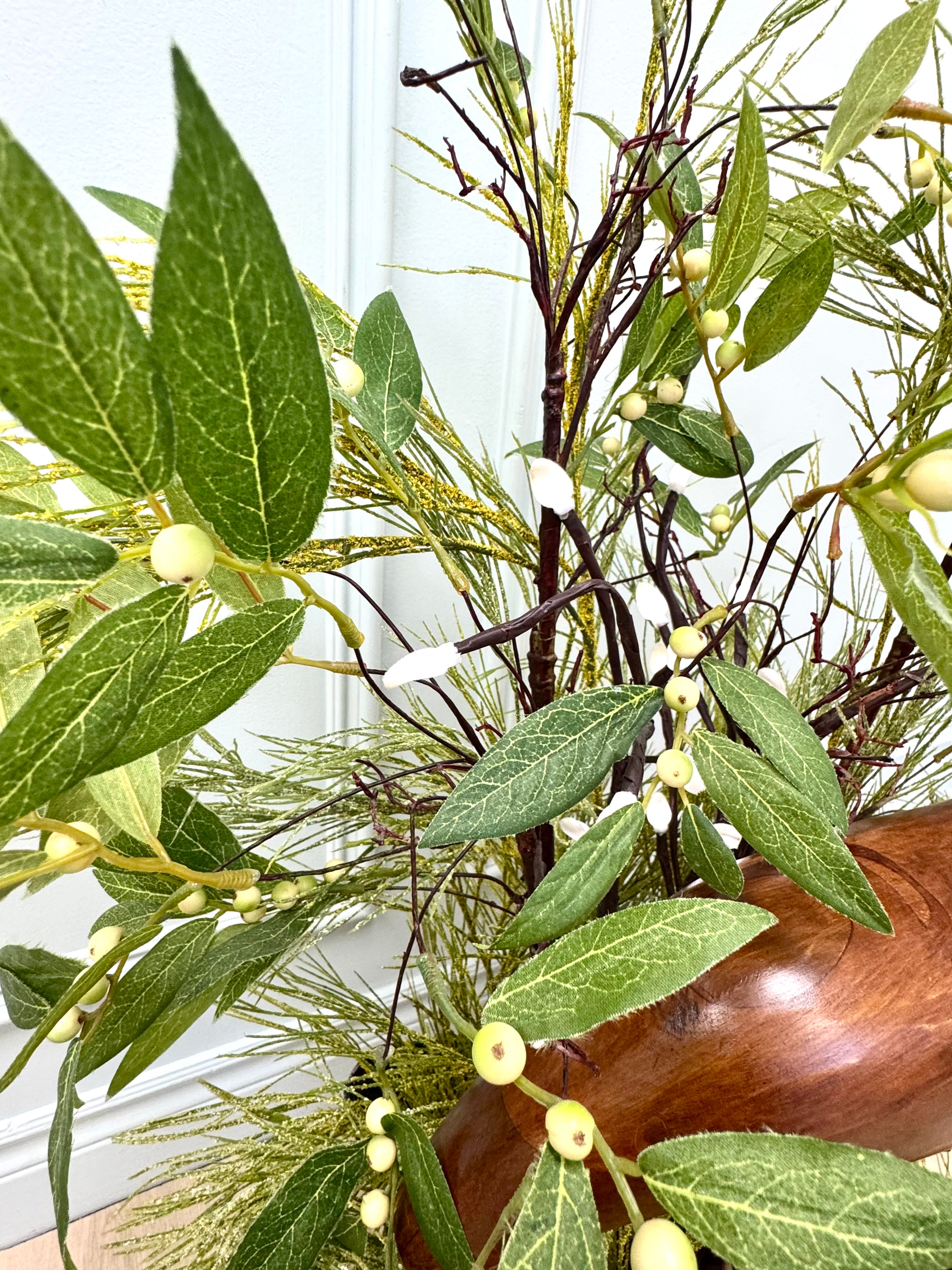 NEW Pond Greenery with Wooden Bird & Pussywillow Lights