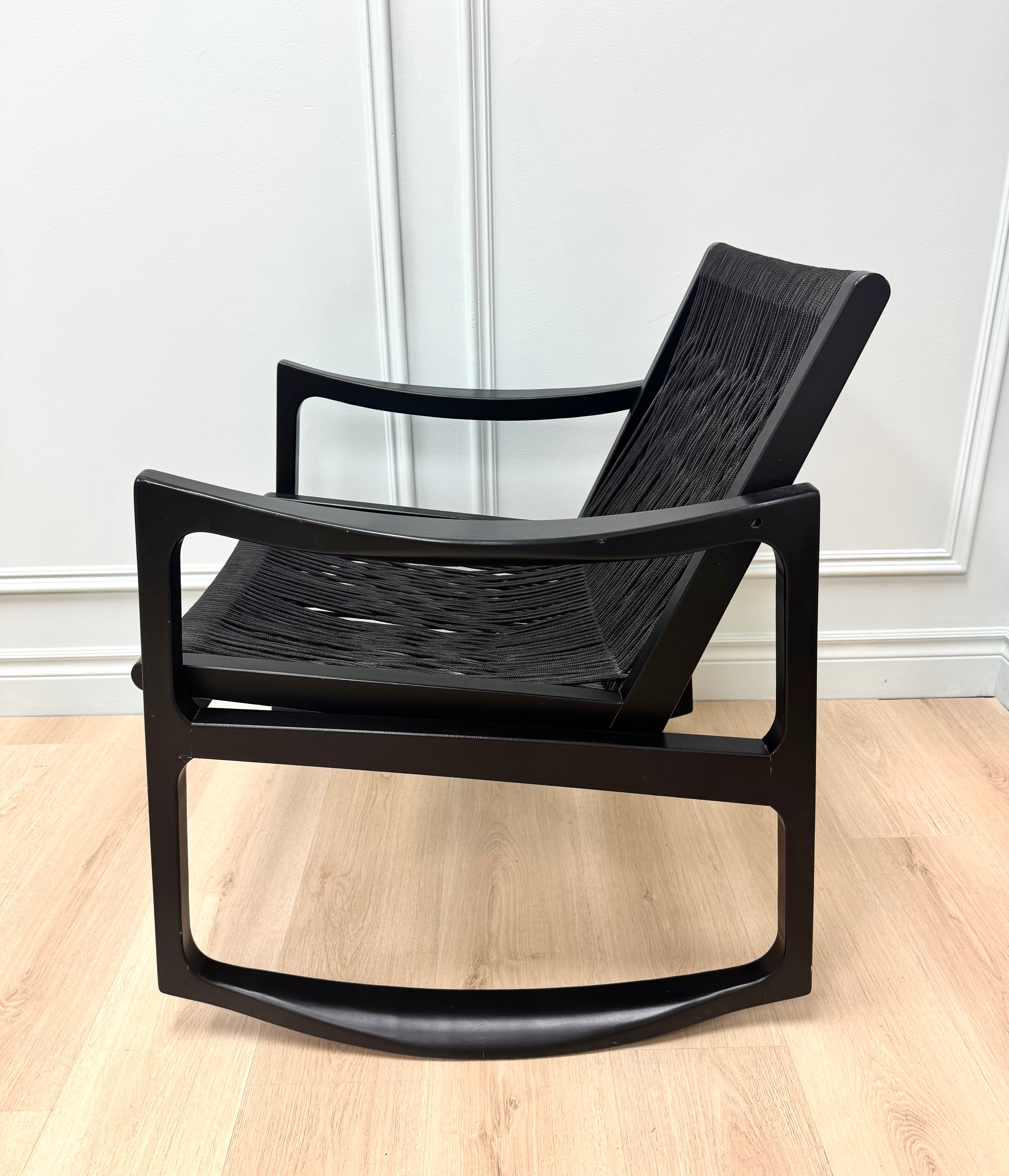 EUVIRA Black Woven Rope Rocking Chair