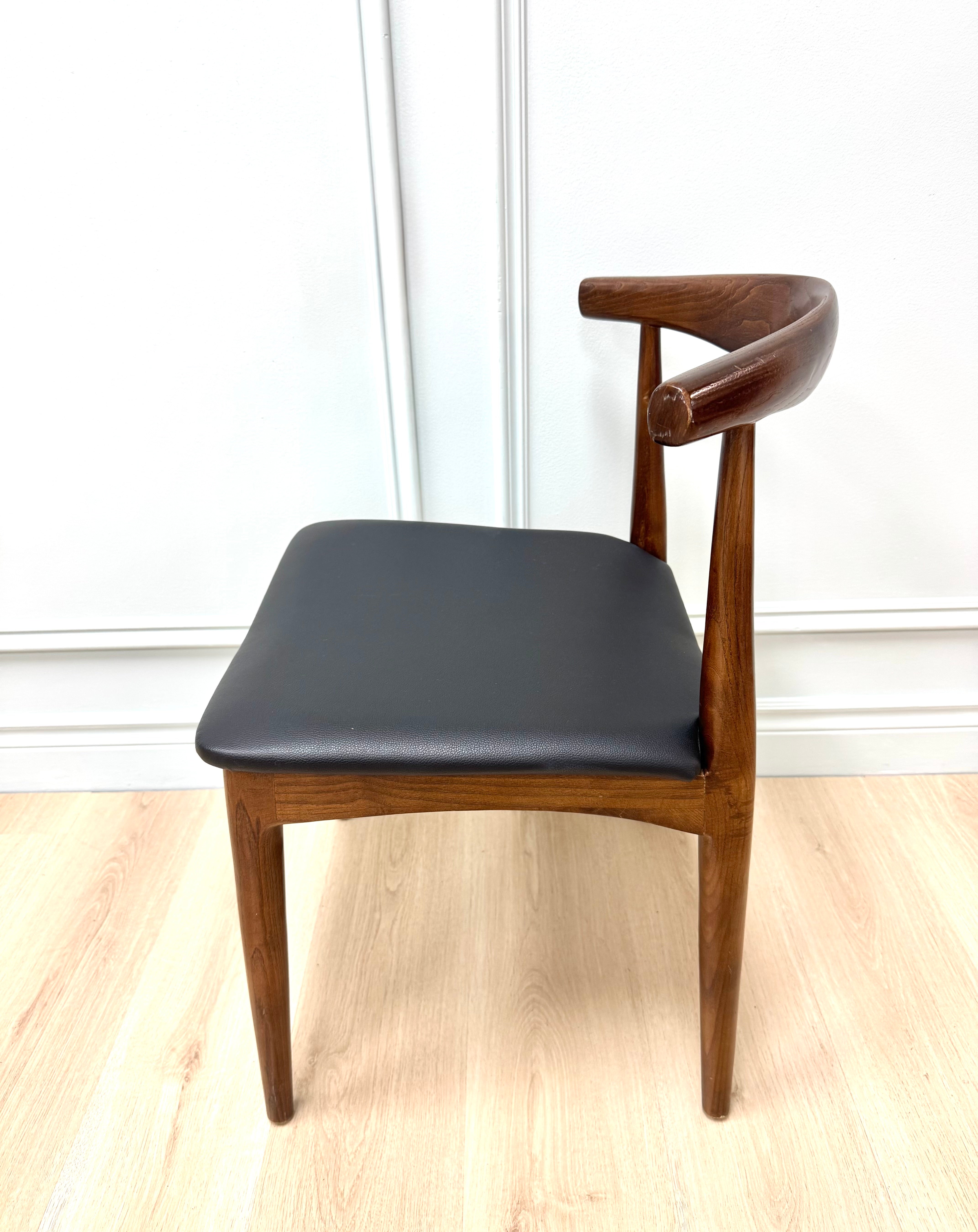 Walnut Elbow Chair